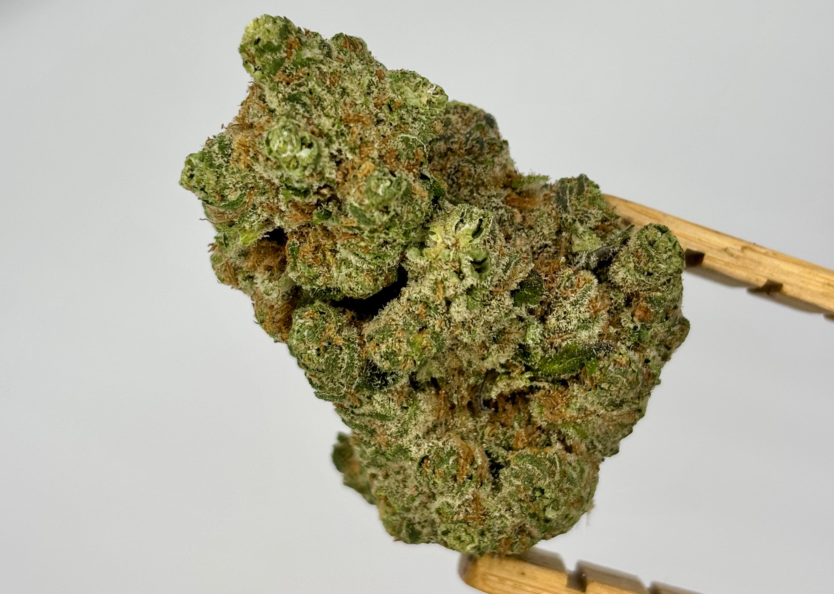 MissPres | Head Cake | Bulk Flower | White Tier