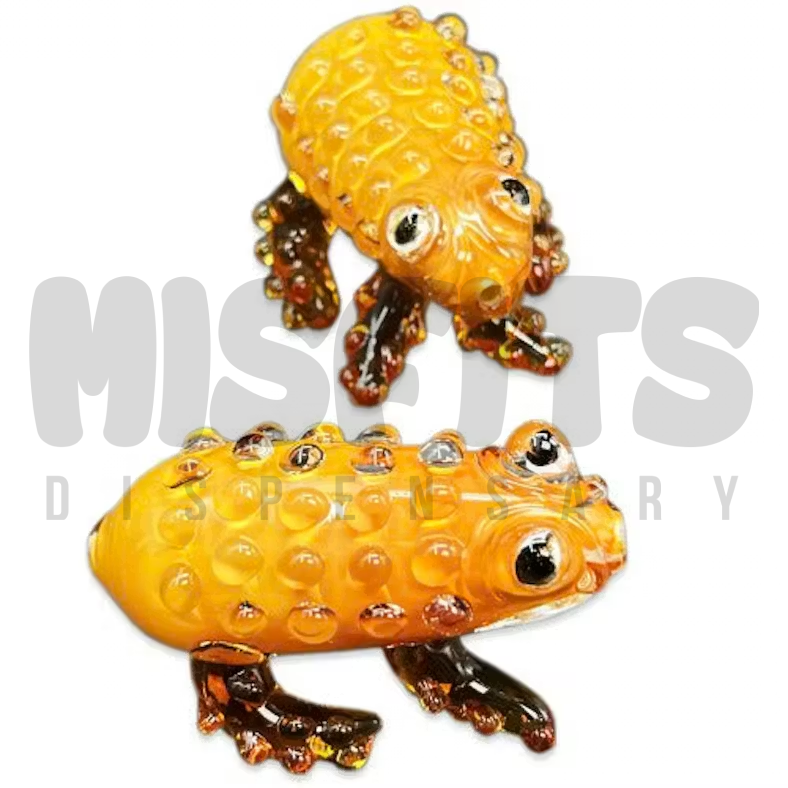 4.5" Golden Frog Glass Handpipe