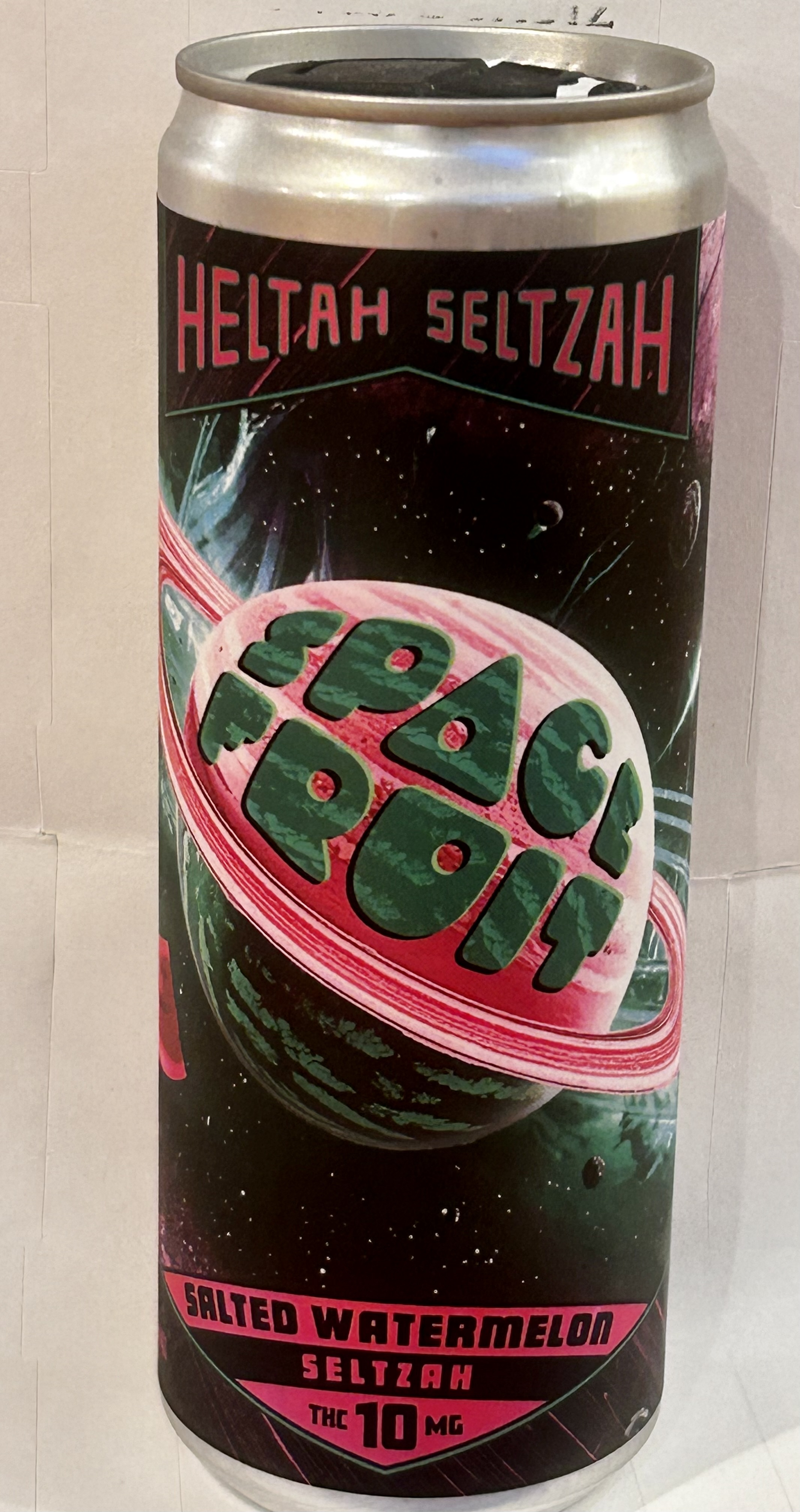 Helta Seltzah Space Fruit