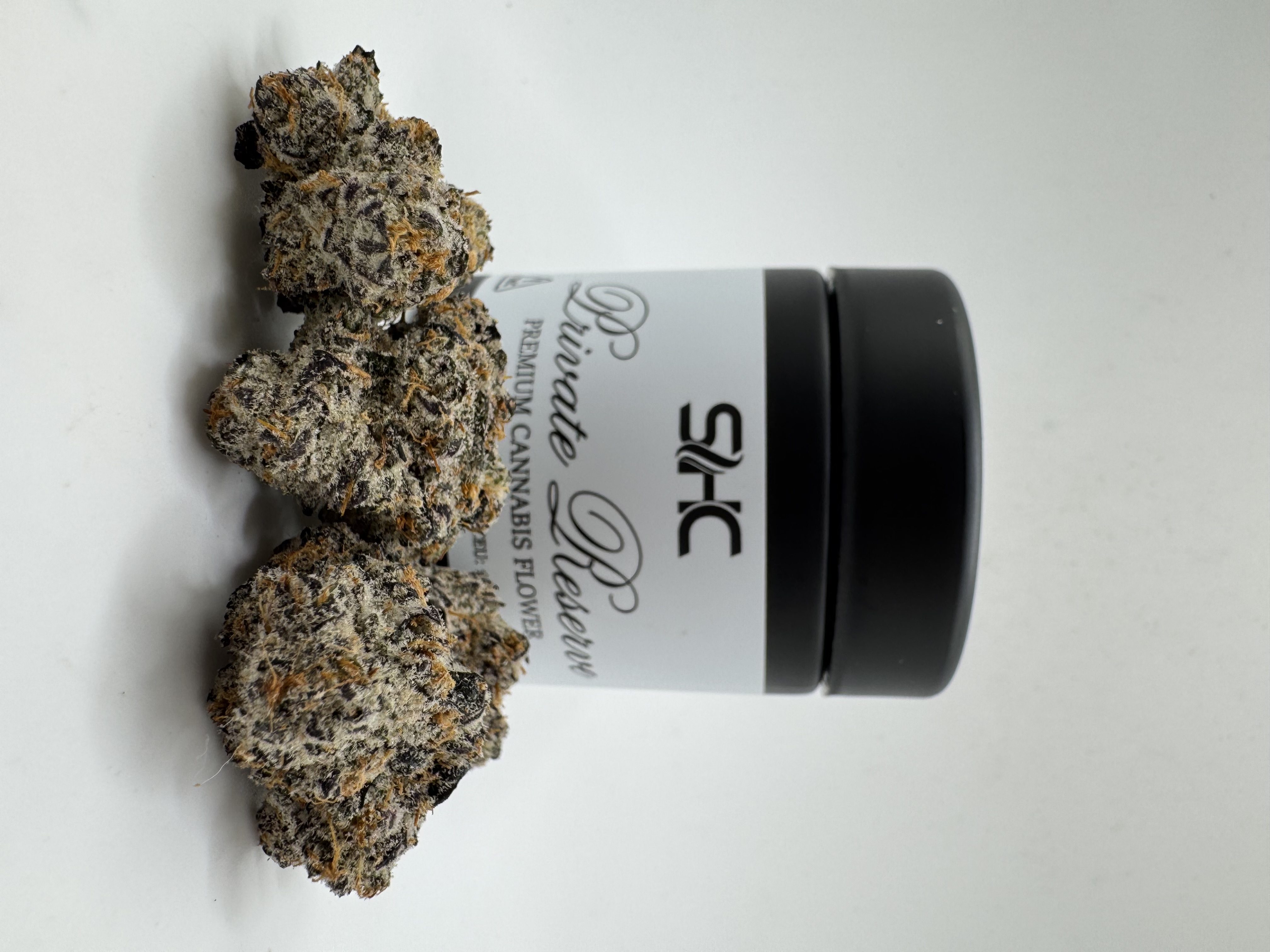 OZ Kush Cake Flower