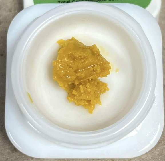 WE | Budder | Flight Risk (H)
