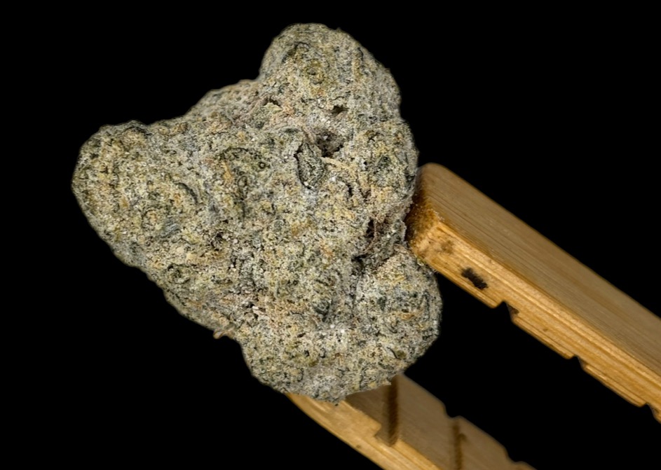 Smoorhouse | Magic Sherblato | Bubble Hash & Diamond Infused Bulk Moonrocks | Purple Tier