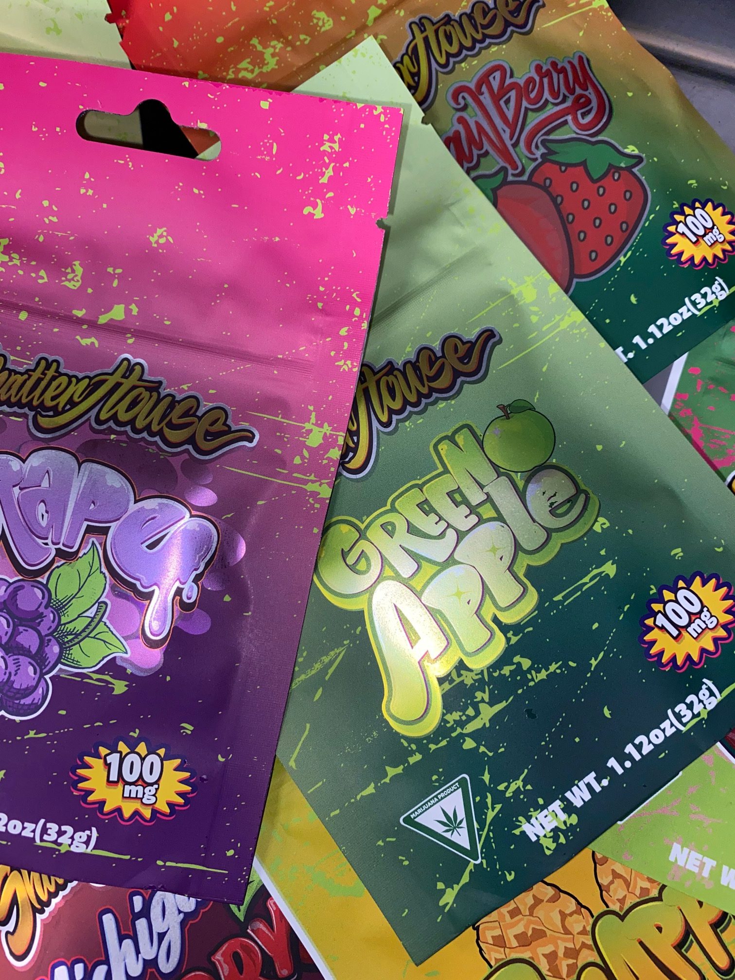 SHATTER HOUSE | GUMMIES | 200MG | GRAPE