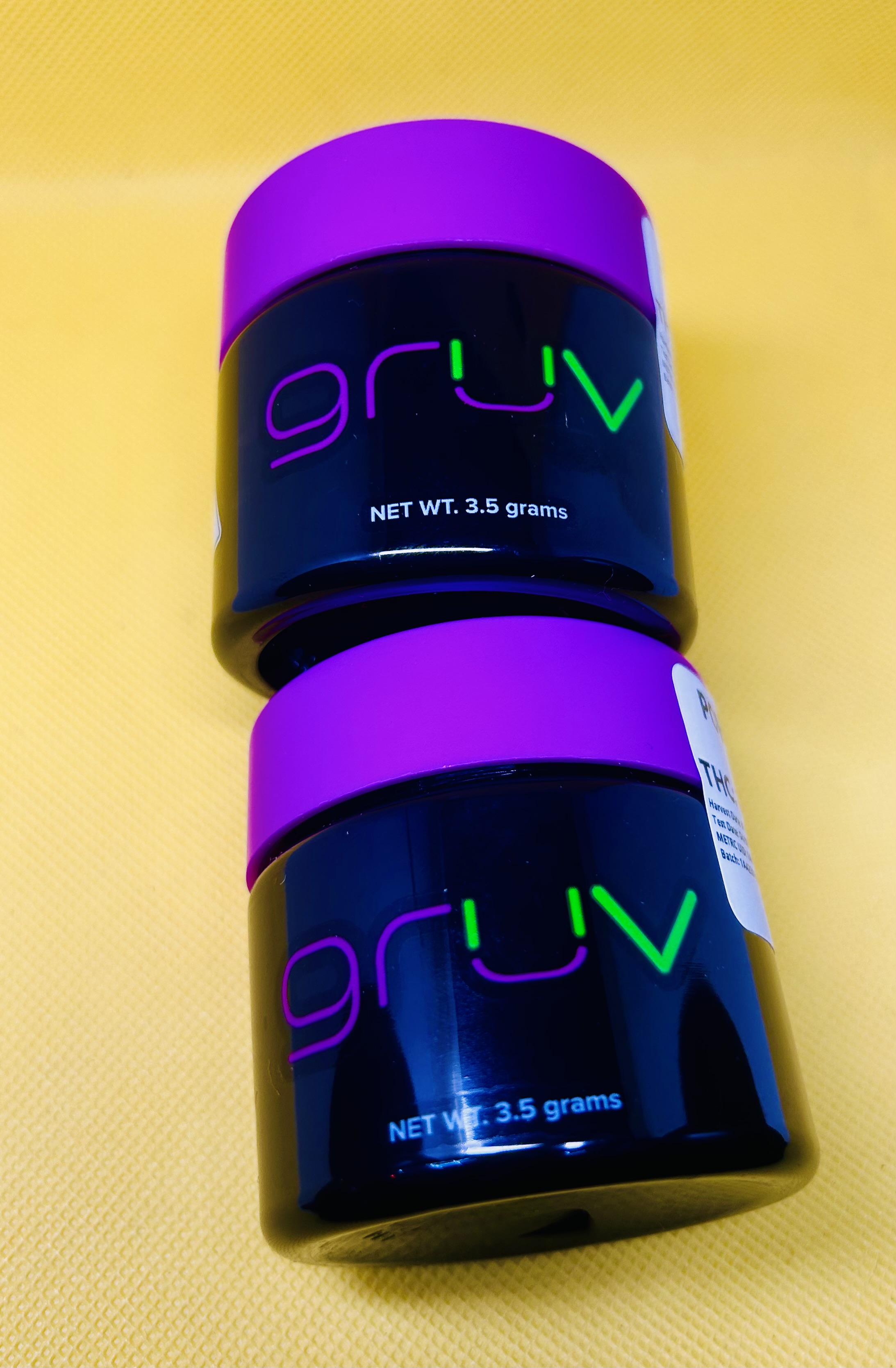 Gruv | 3.5g | Powder Sugar