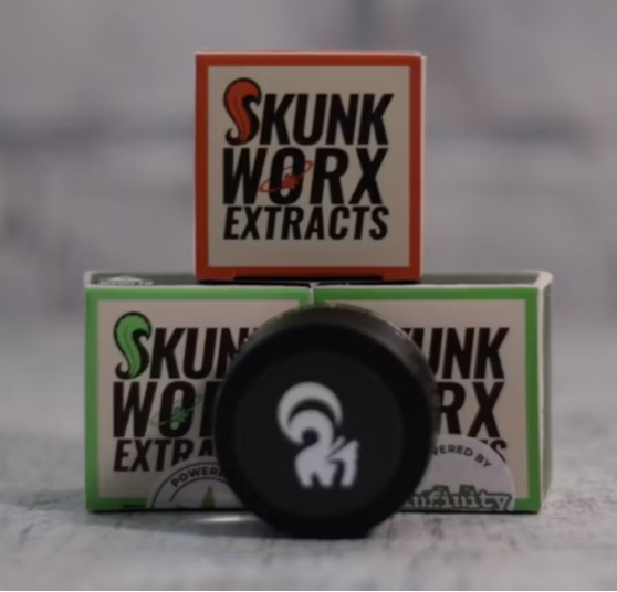 1g | Pink Certz | Skunk Works FSO Syringe