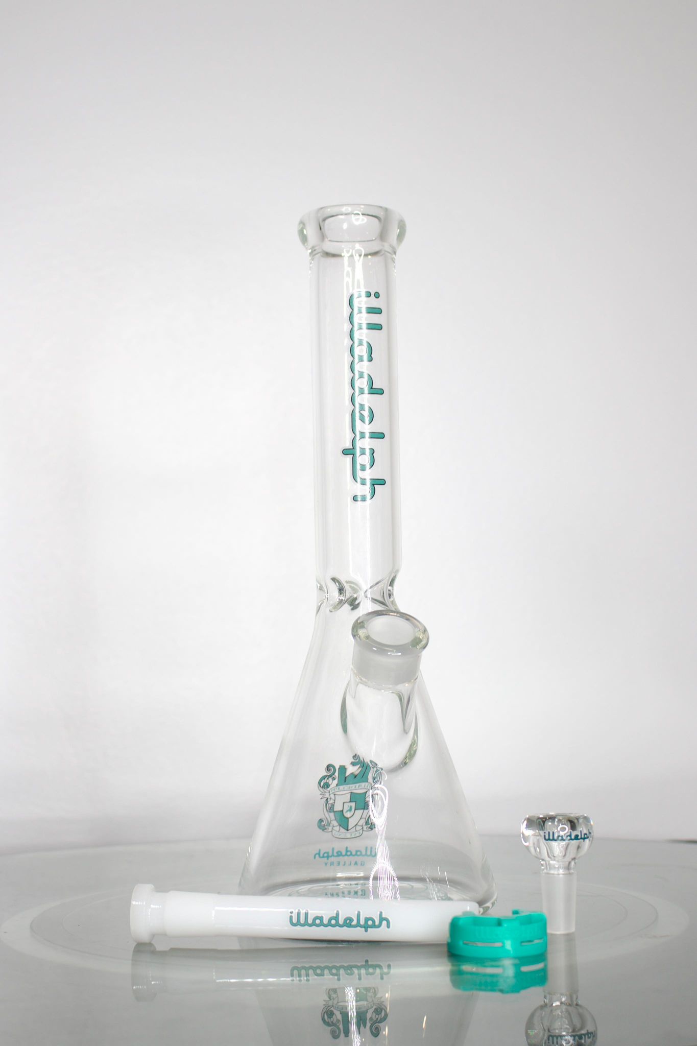 Series Beaker Prodo Short Teal