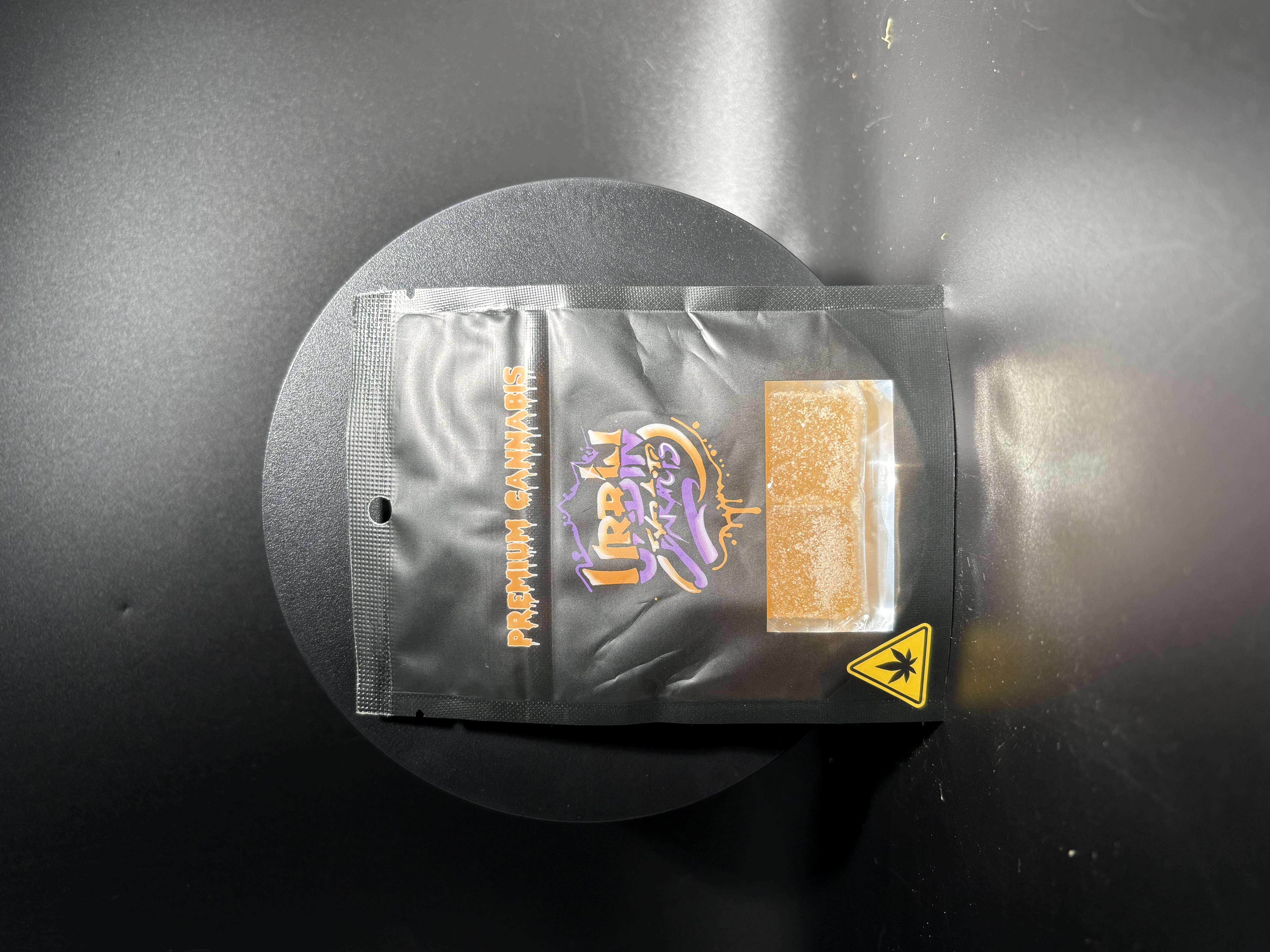 Urbin Extract - 2 Piece Gummies - 50 MG - Peach