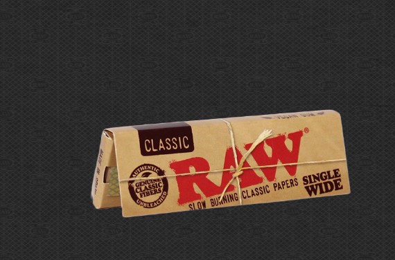 RAW Classic SIngle Wide Rolling Papers