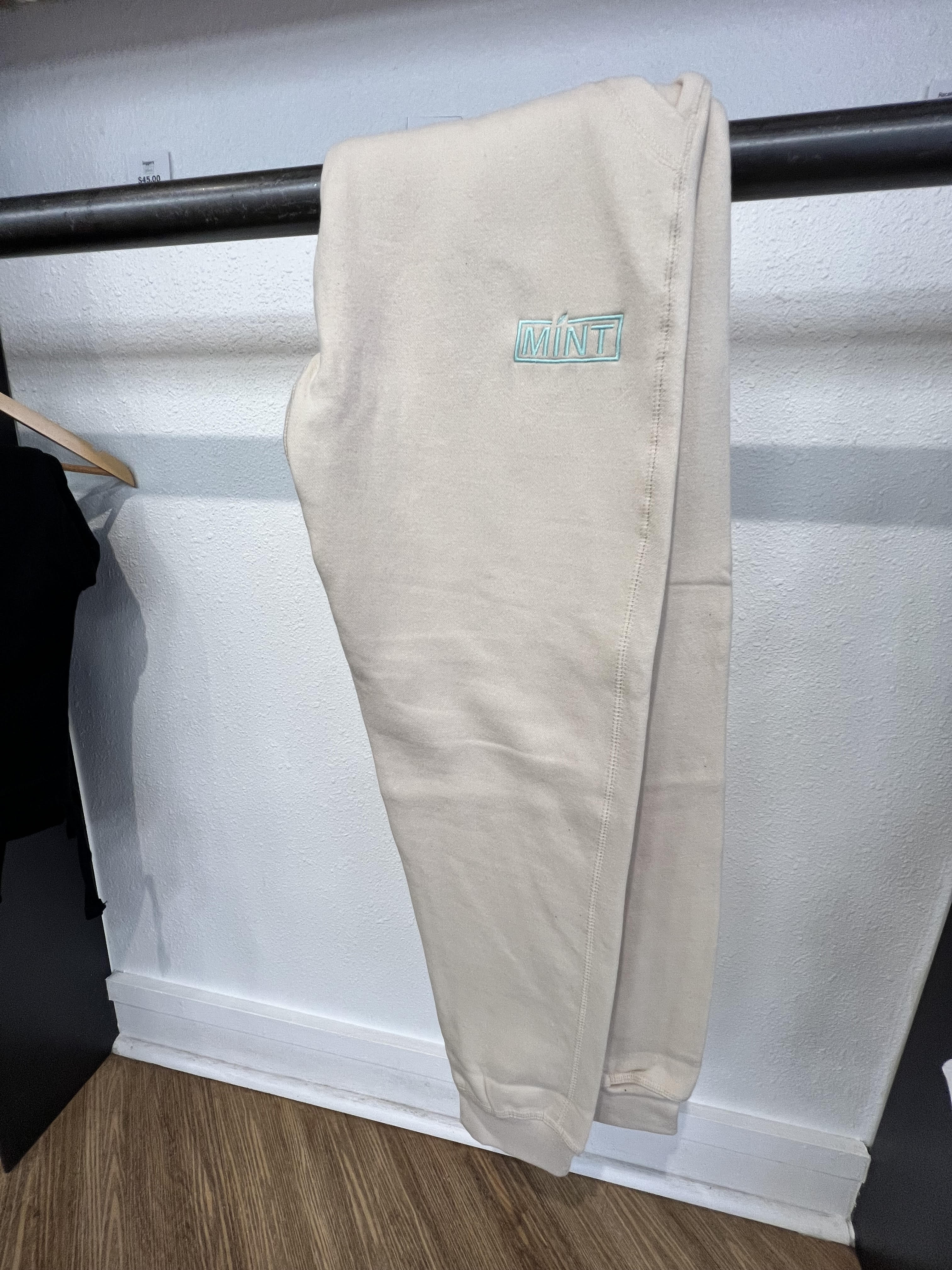 Joggers - Sandshell - Small