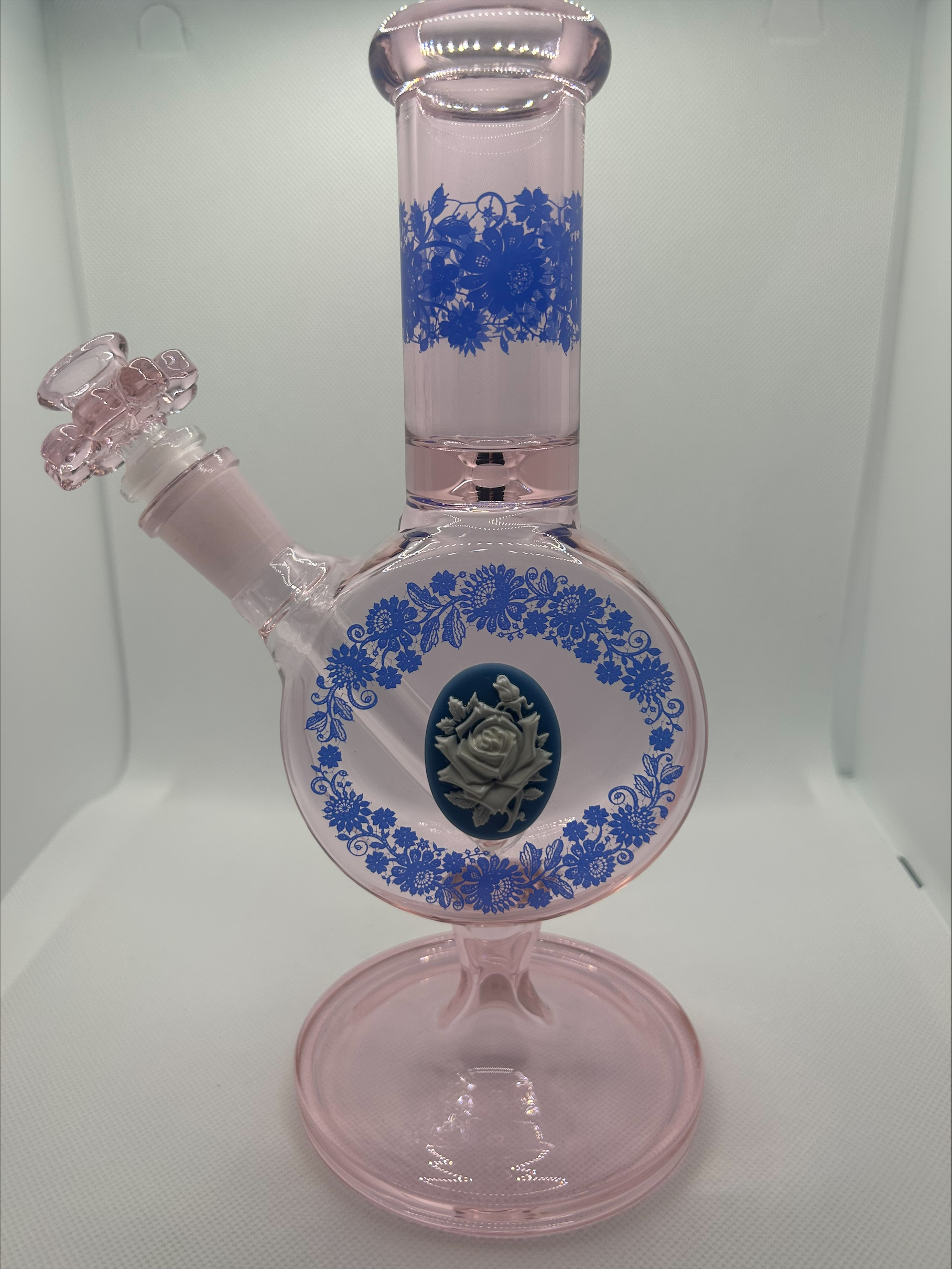 Burning Love Cameo Bong - Pink