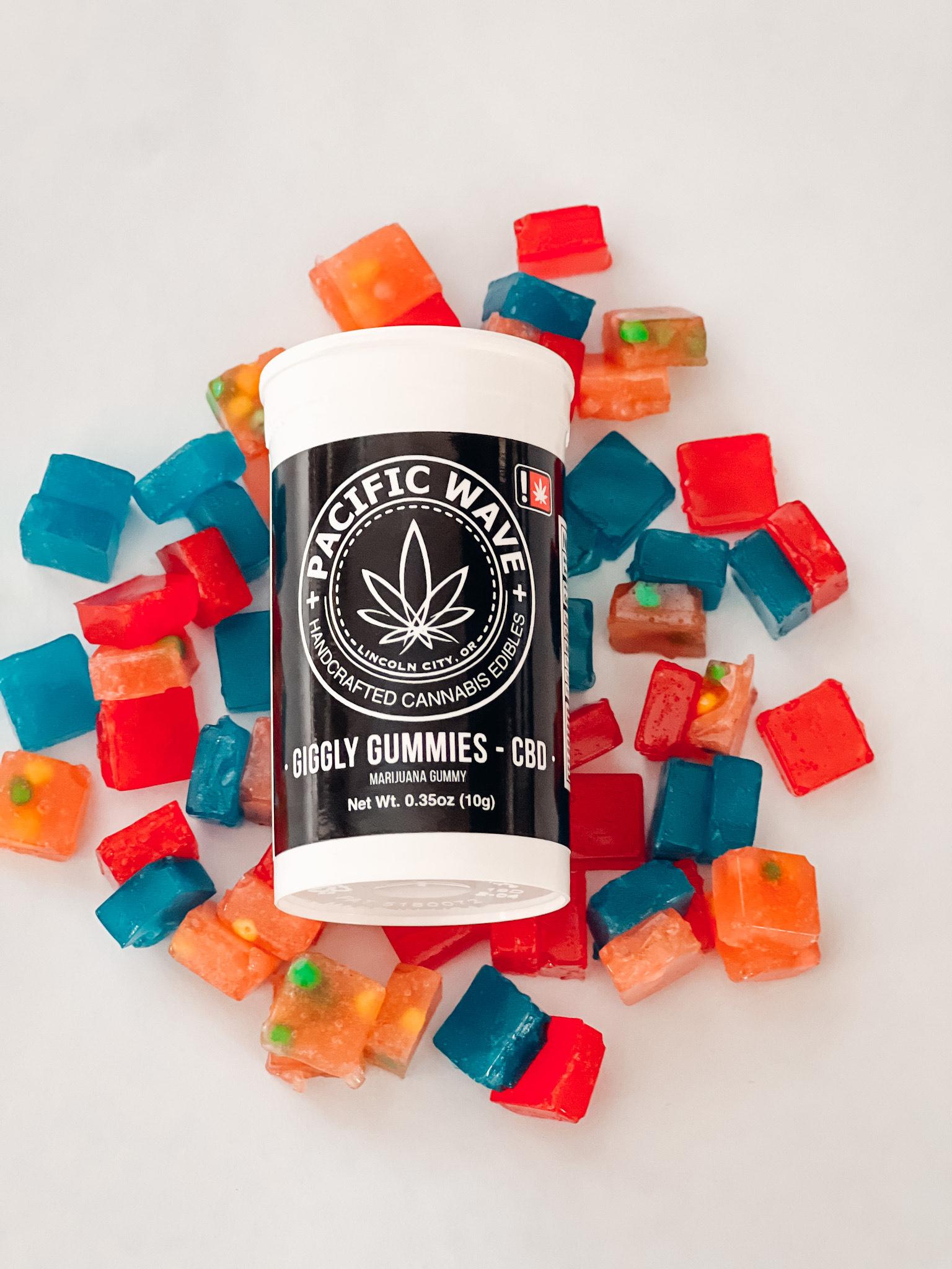 Gummy - 100mg Pacific Wave Giggle Gummies 10pk - Galactic Orange