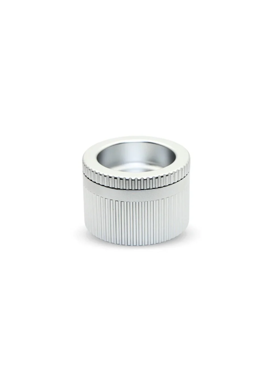 STACHE: 360 Grynder Silver