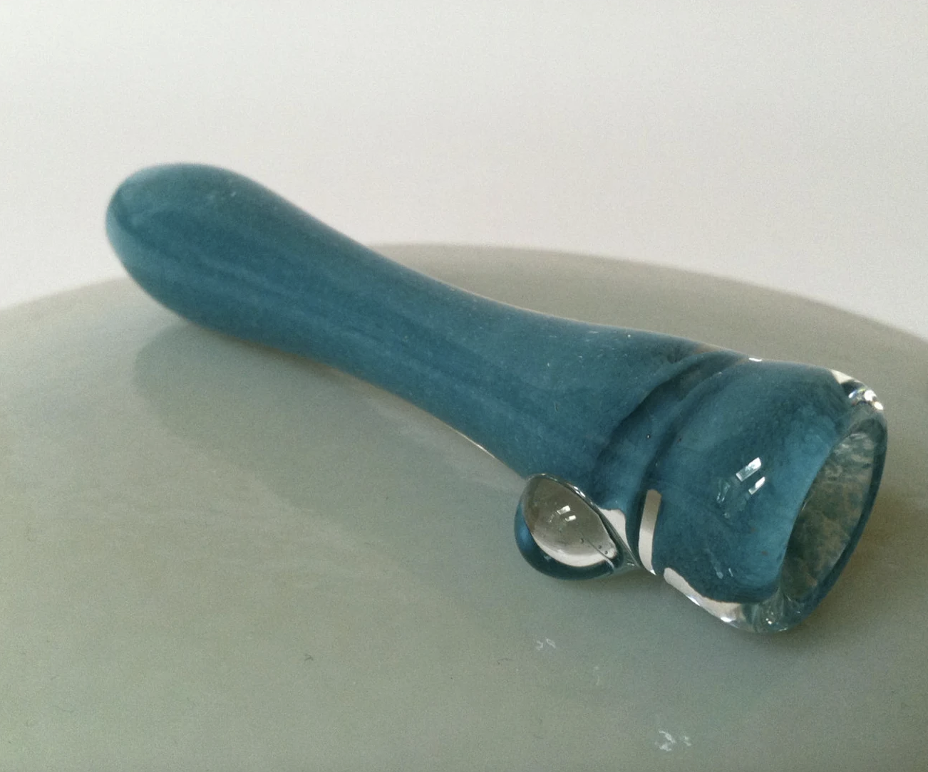 Shiny Blue Bat Pipe
