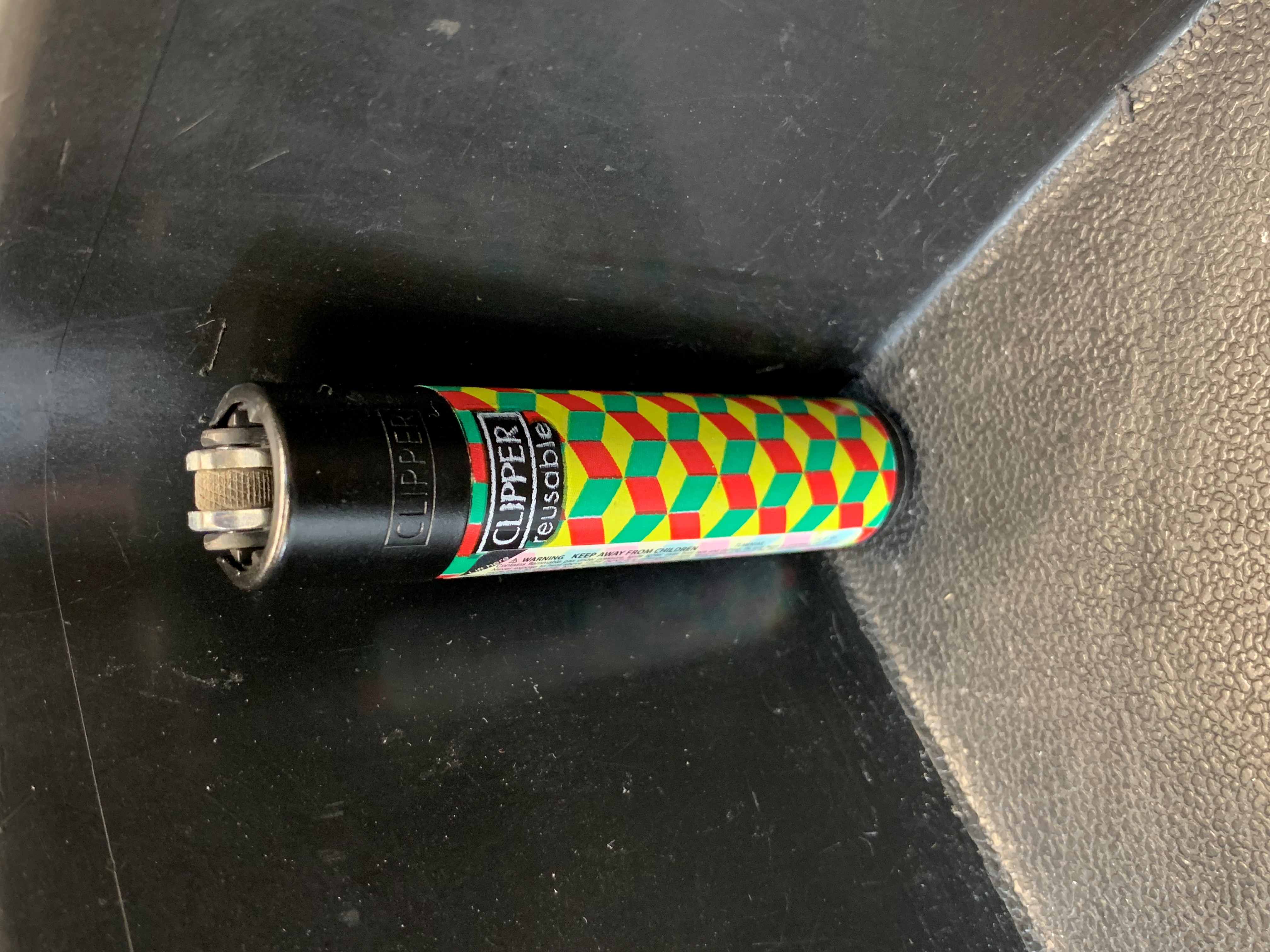 WYN - $3 Clipper Lighter