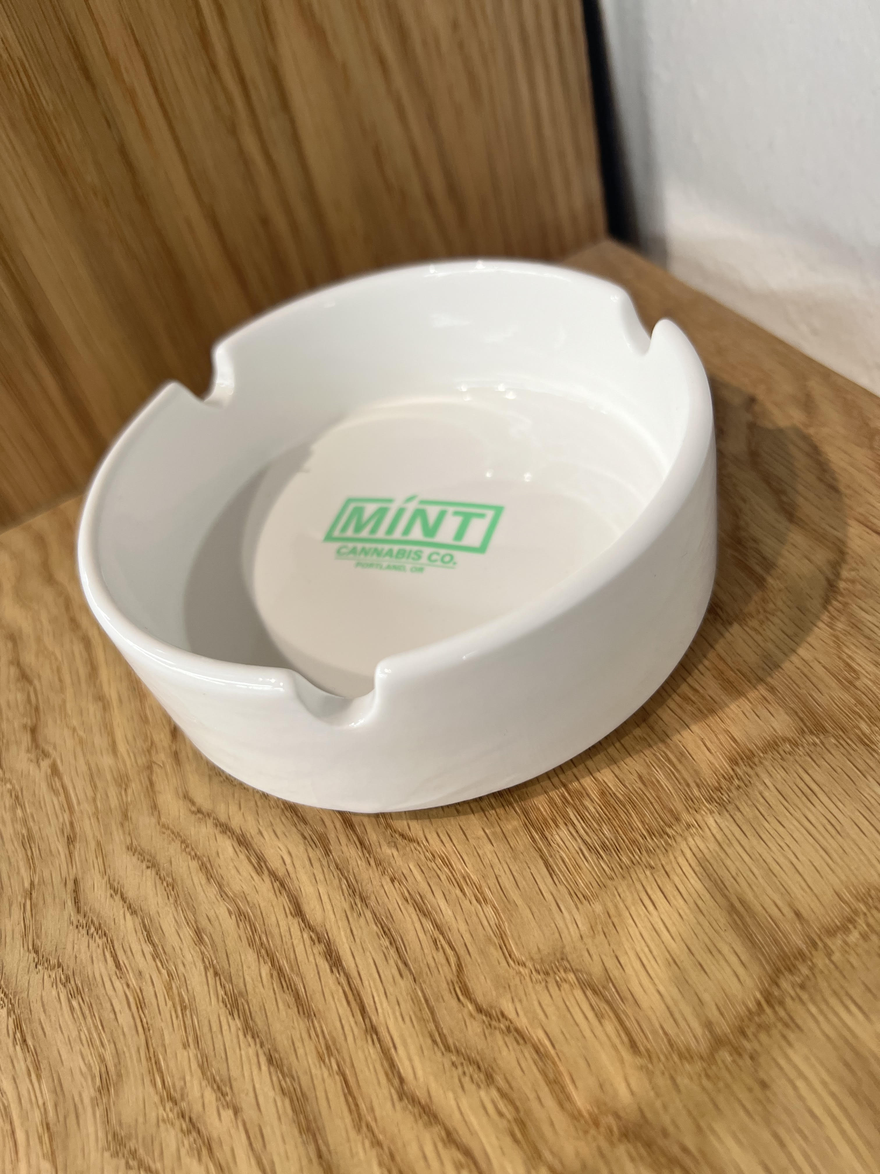 Ashtray