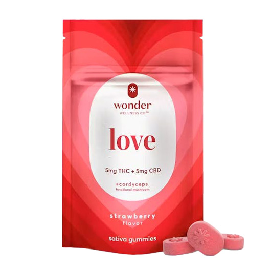 Wonder | 200mg Gummies | Strawberry Love