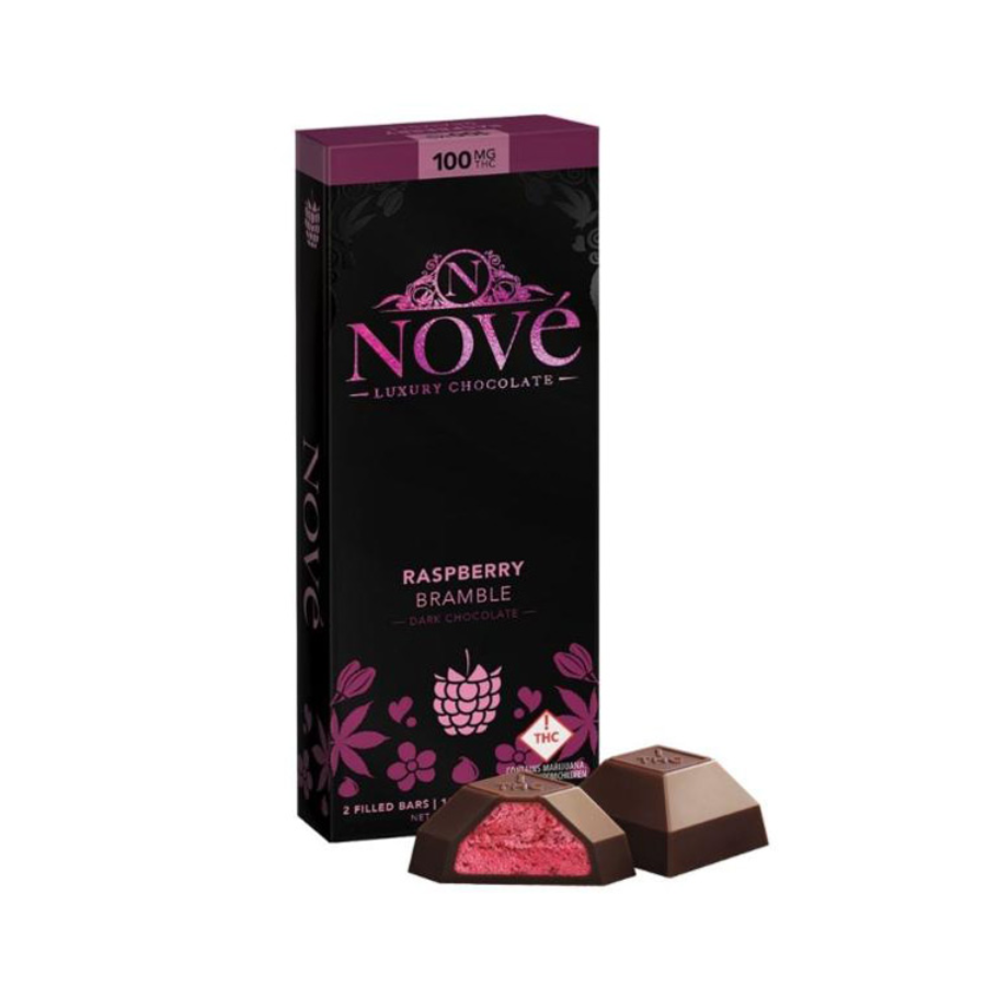 Nove Raspberry Bramble Dark Chocolate Bar