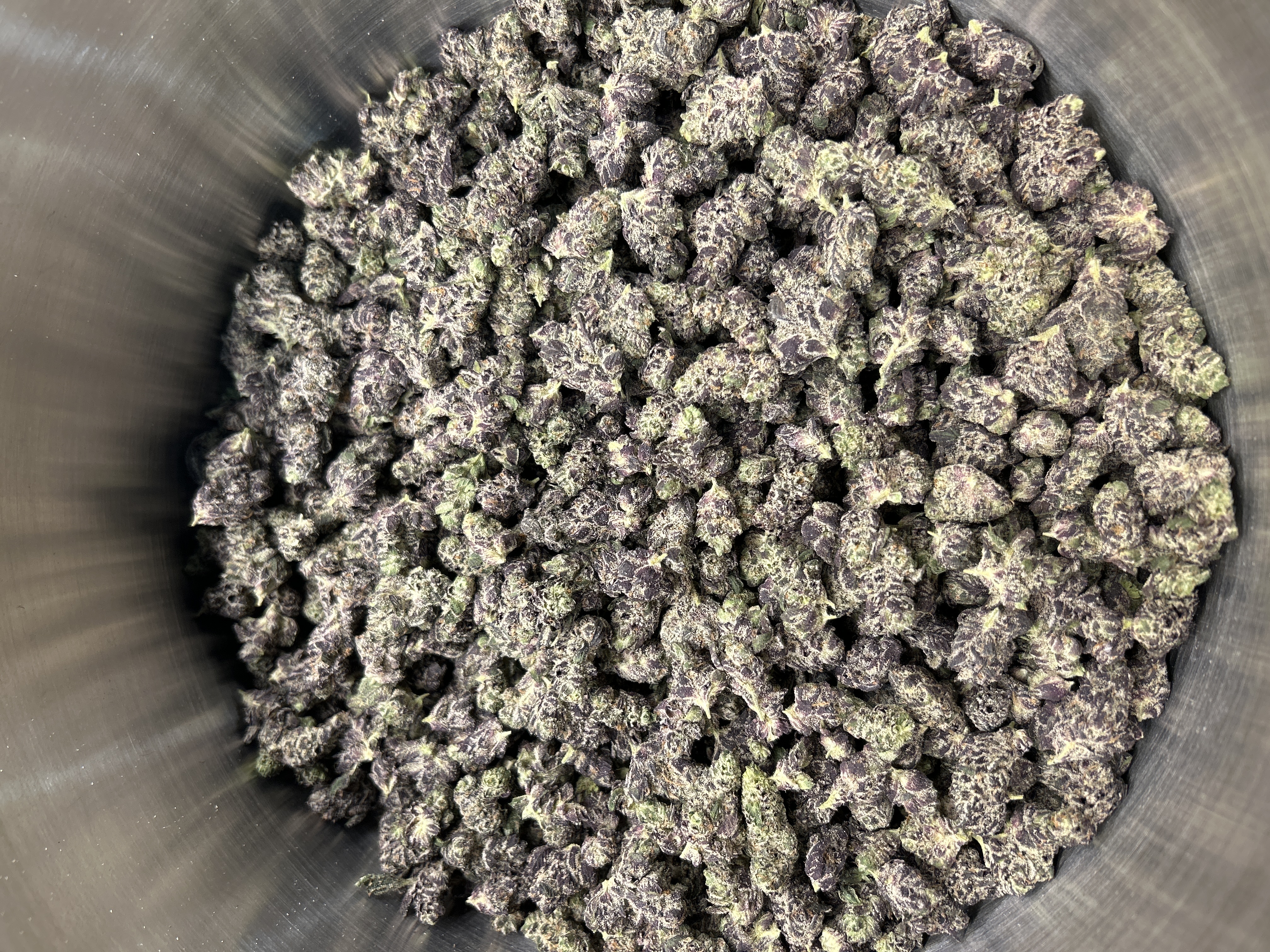 Gibbys Garden | White Truffle | Small Buds | 2.4% Terps (1g) product photo
