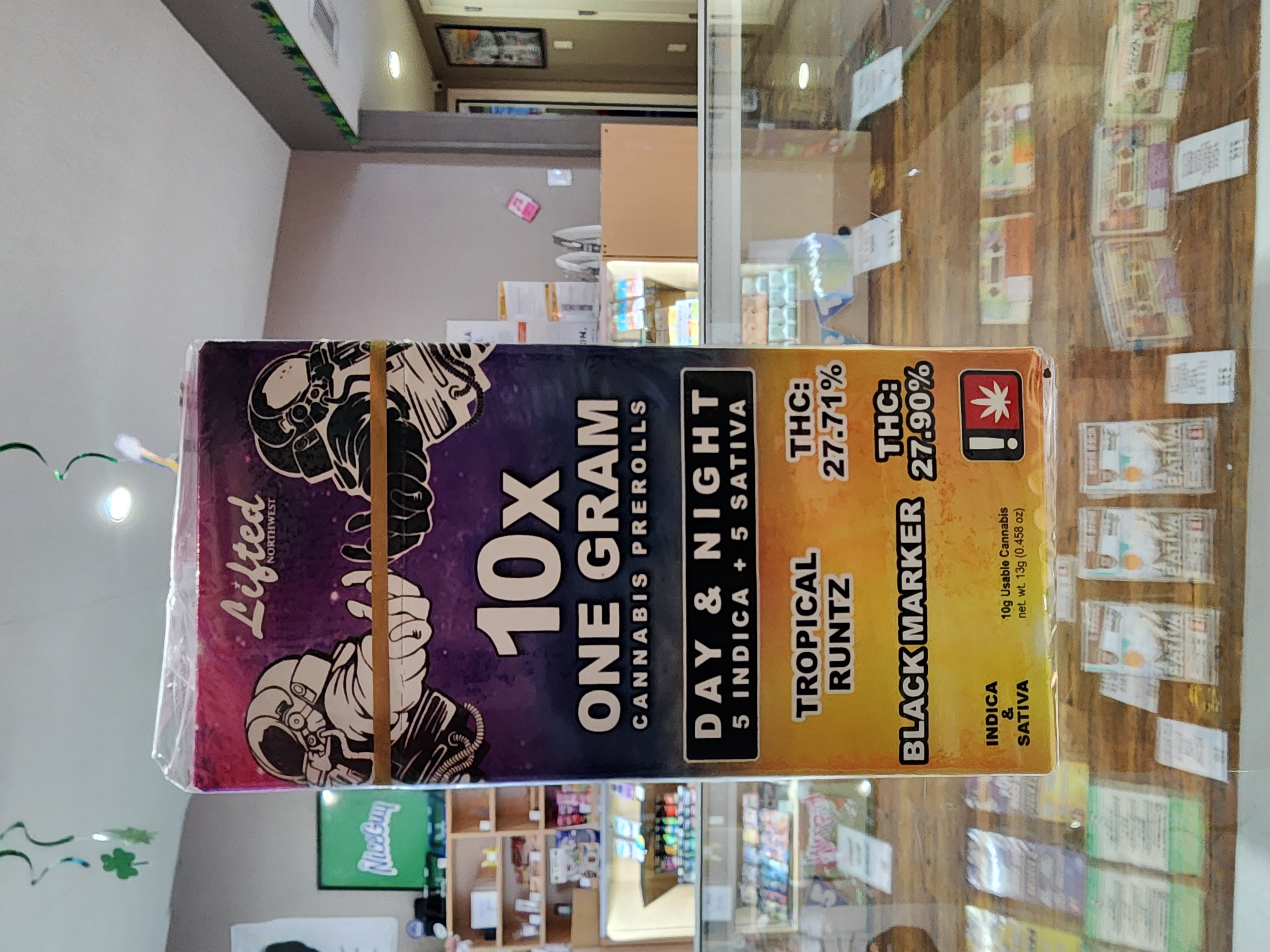 Night Tropical Runtz Black Marker