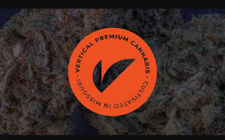 Vertical - Flower - LA Kush Cake (IH)