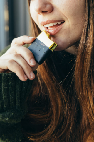 Amedicanna - Pineapple Pop - 2.2g - Disposable Vape