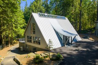 In the Washington Woods, a Striking Steel A-Frame Seeks $1.8M