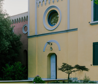 You’d Never Know This Chapel in Tuscany Now Holds an Artist Residency