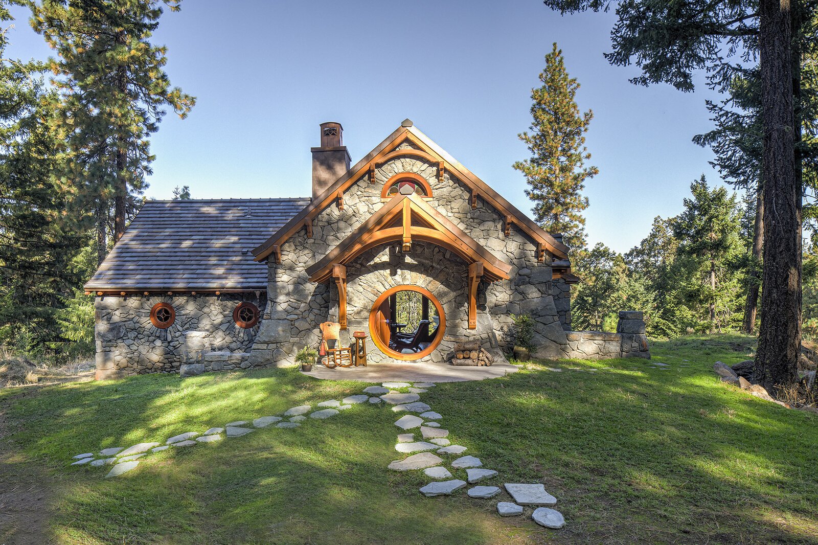Photo 1 of 5 in Hobbit House at Dragonfly Knoll by Rosemarie Fabien Dwell