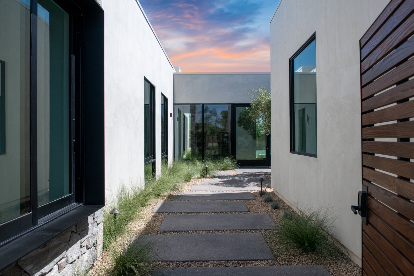 Photo 3 of 56 in Jewel Homes Stargazer model, listed for 2.9M, designed by Peter Lik by Gavin