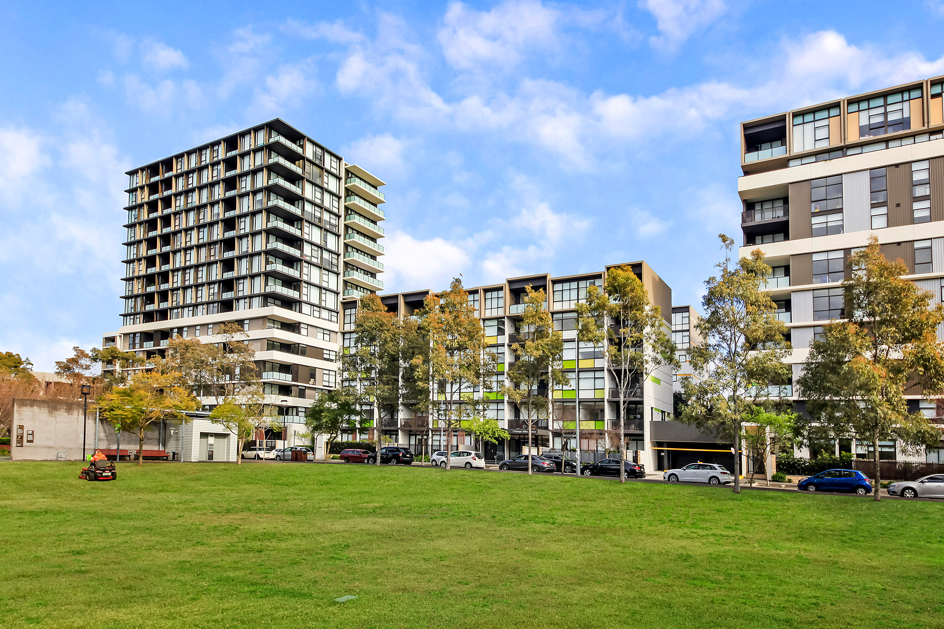 503 / 3 George Julius Avenue, Zetland