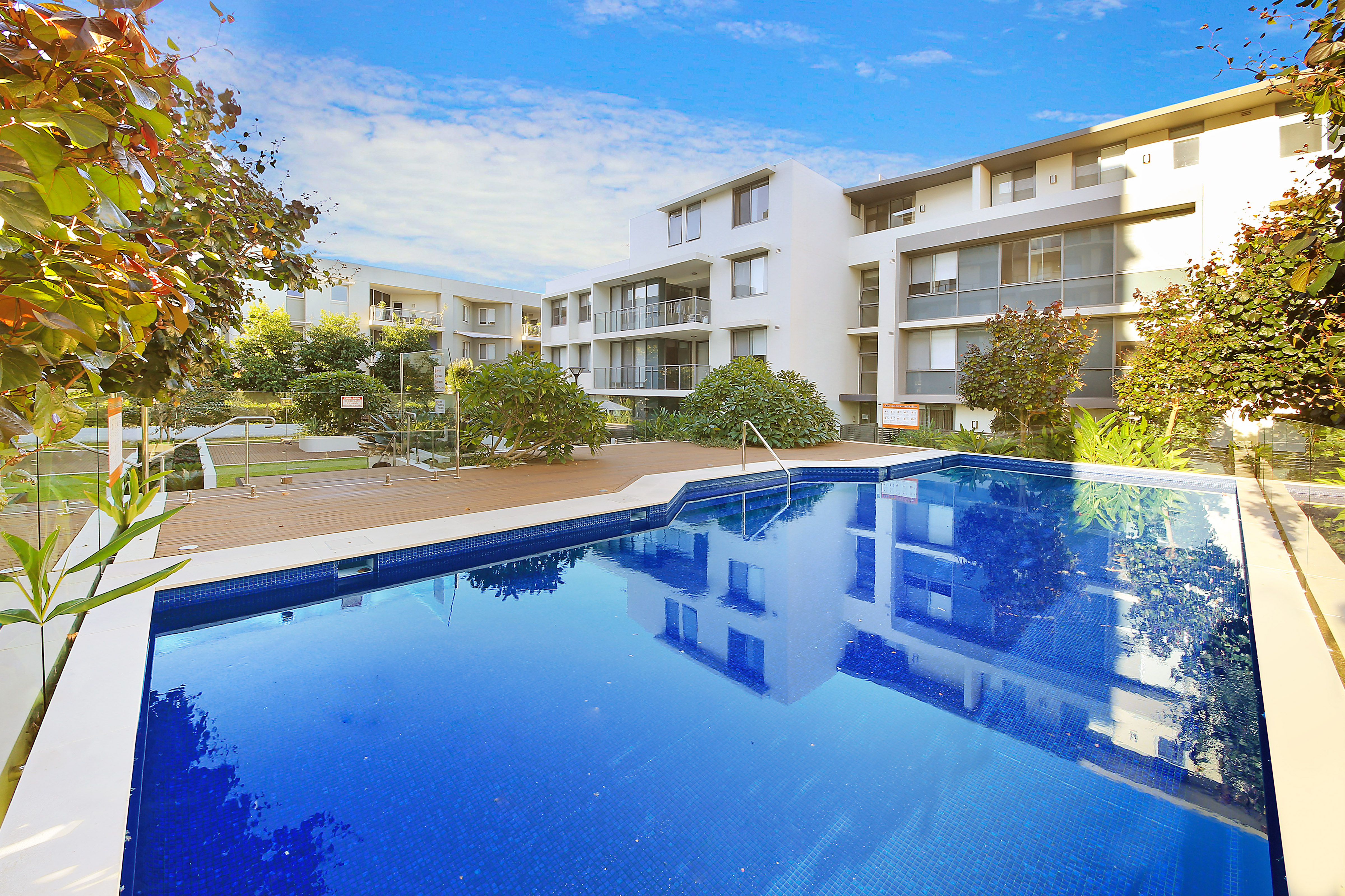 704 / 7 Stromboli Strait, Wentworth Point