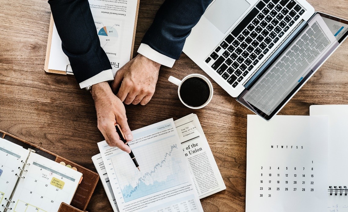 3 finance hacks investors should know