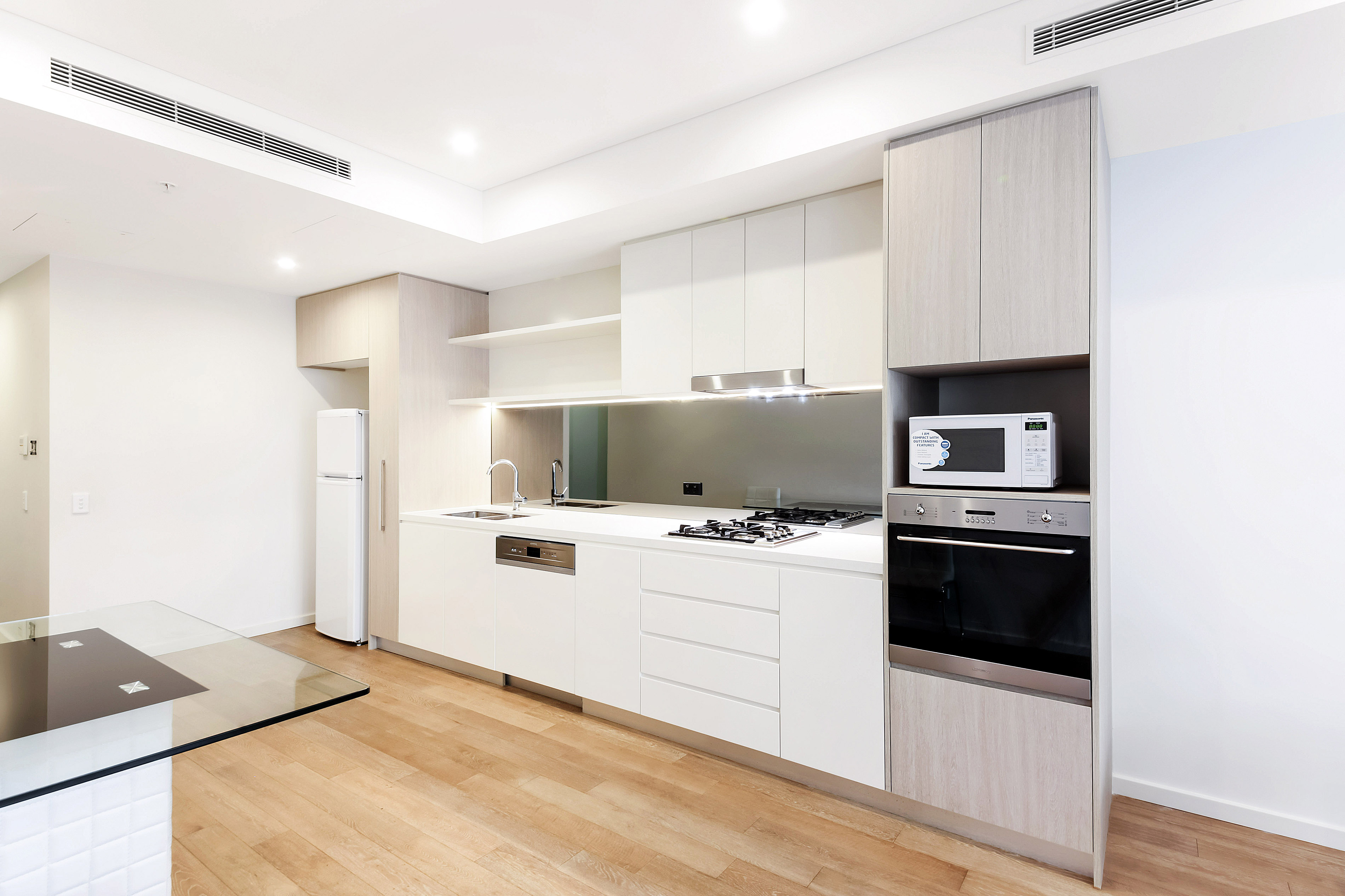 010C / 1 Muller Lane, Mascot