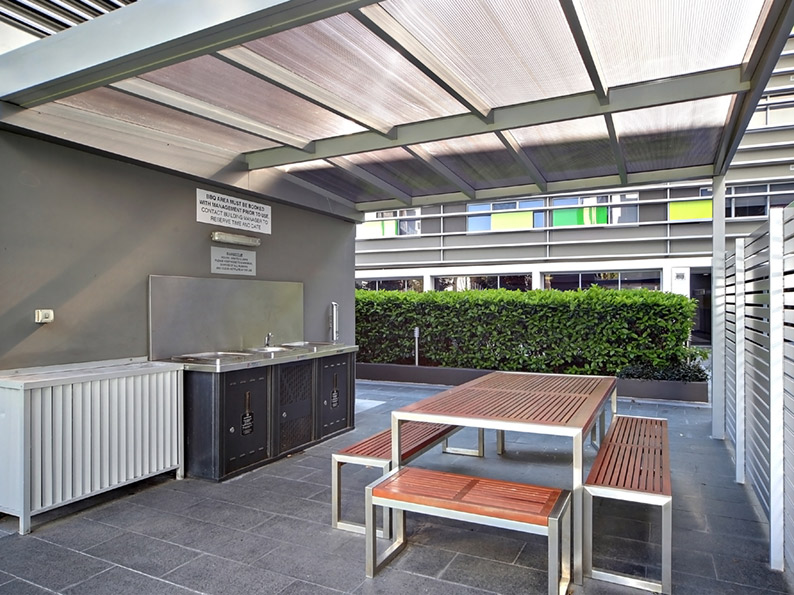 440 / 9 Rothschild Avenue , Rosebery