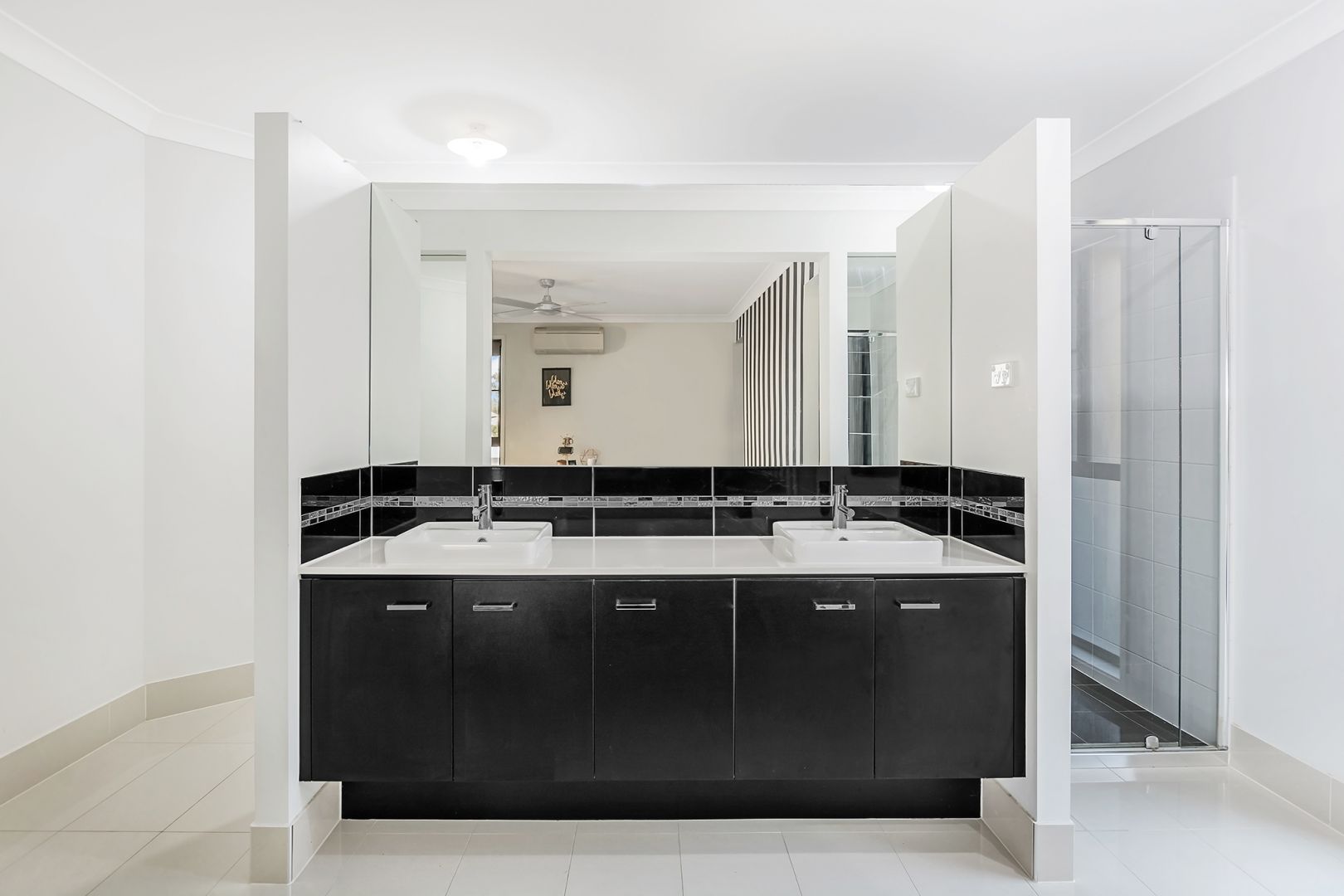 44-46 riverbend boulevarde, jimboomba elissa paynter