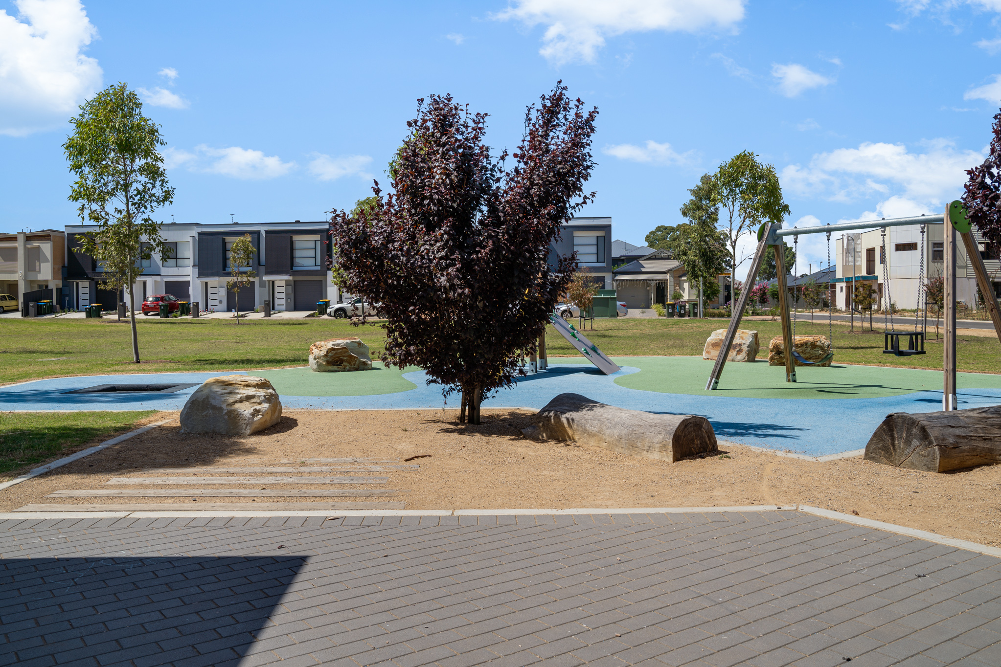 12 Beatrice Walk, Mansfield Park
