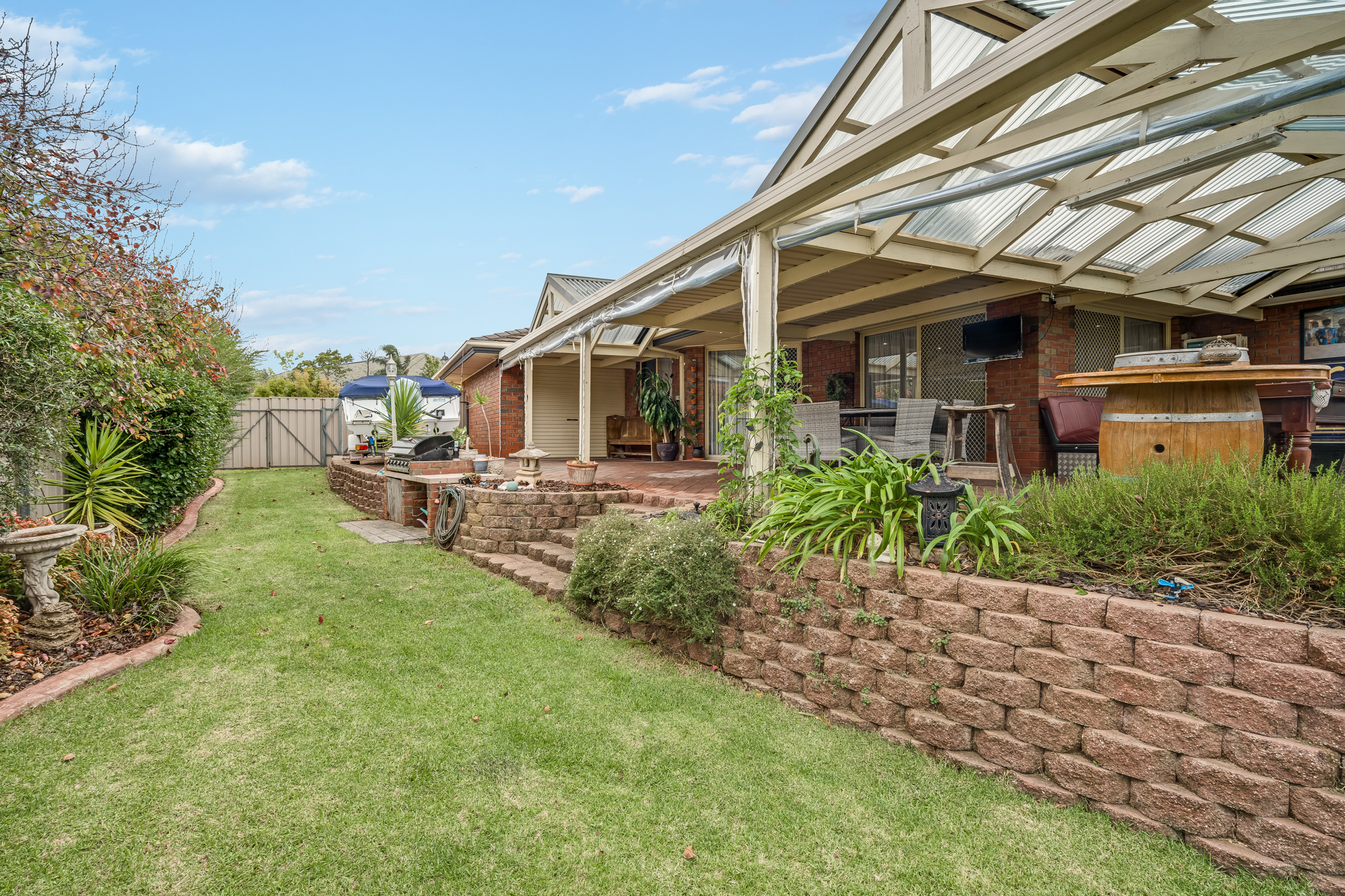 8 Flame Tree Court, Greenwith