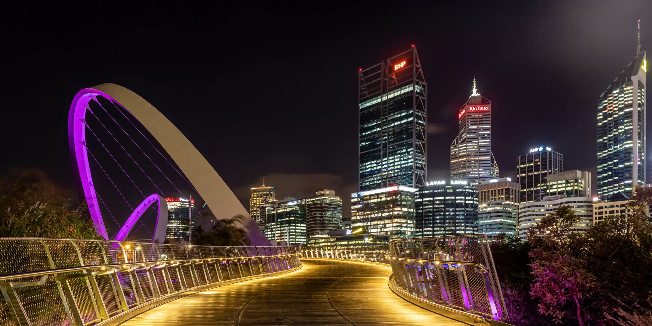 Perth home values record biggest monthly growth rate since May 2021
