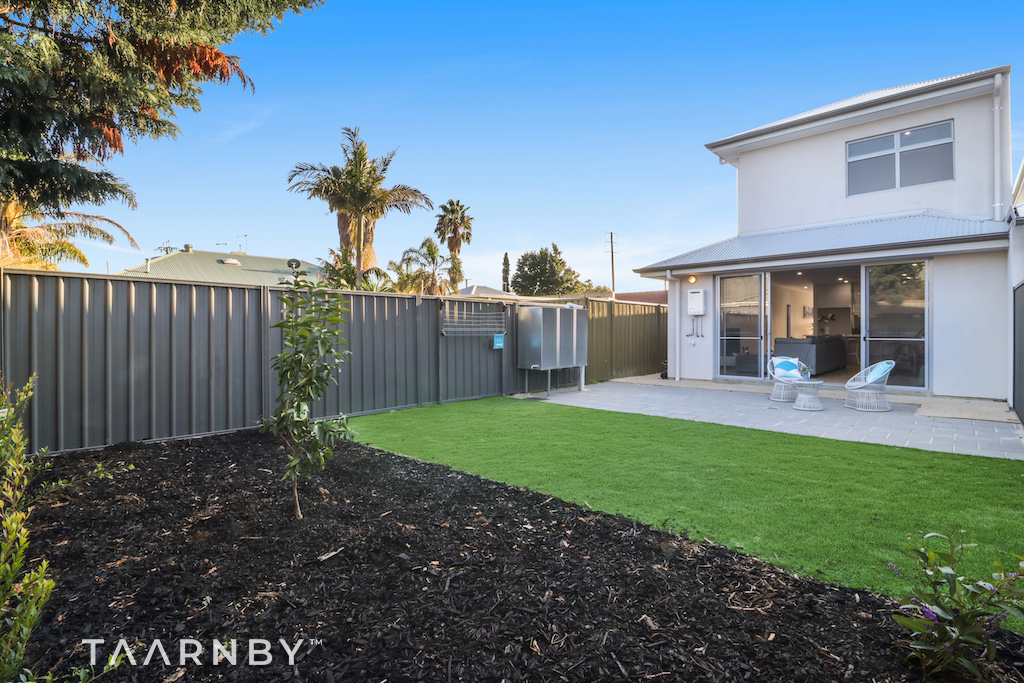 23 Birkalla Terrace, Plympton