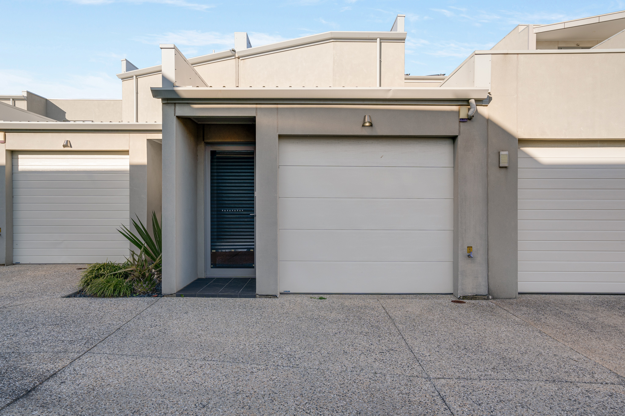 10 Waterford Circuit, Lightsview