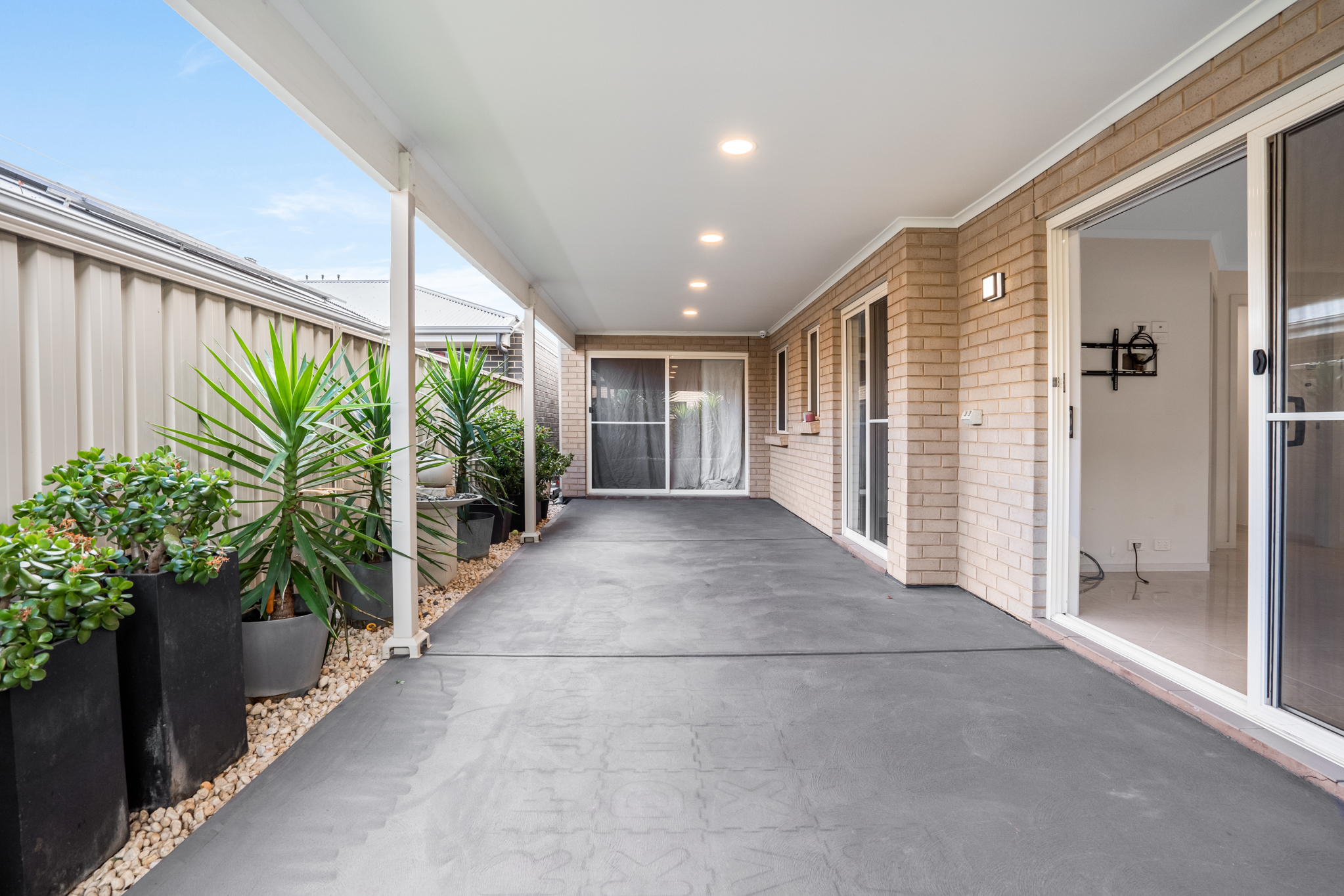 14 Winston Court, Northfield