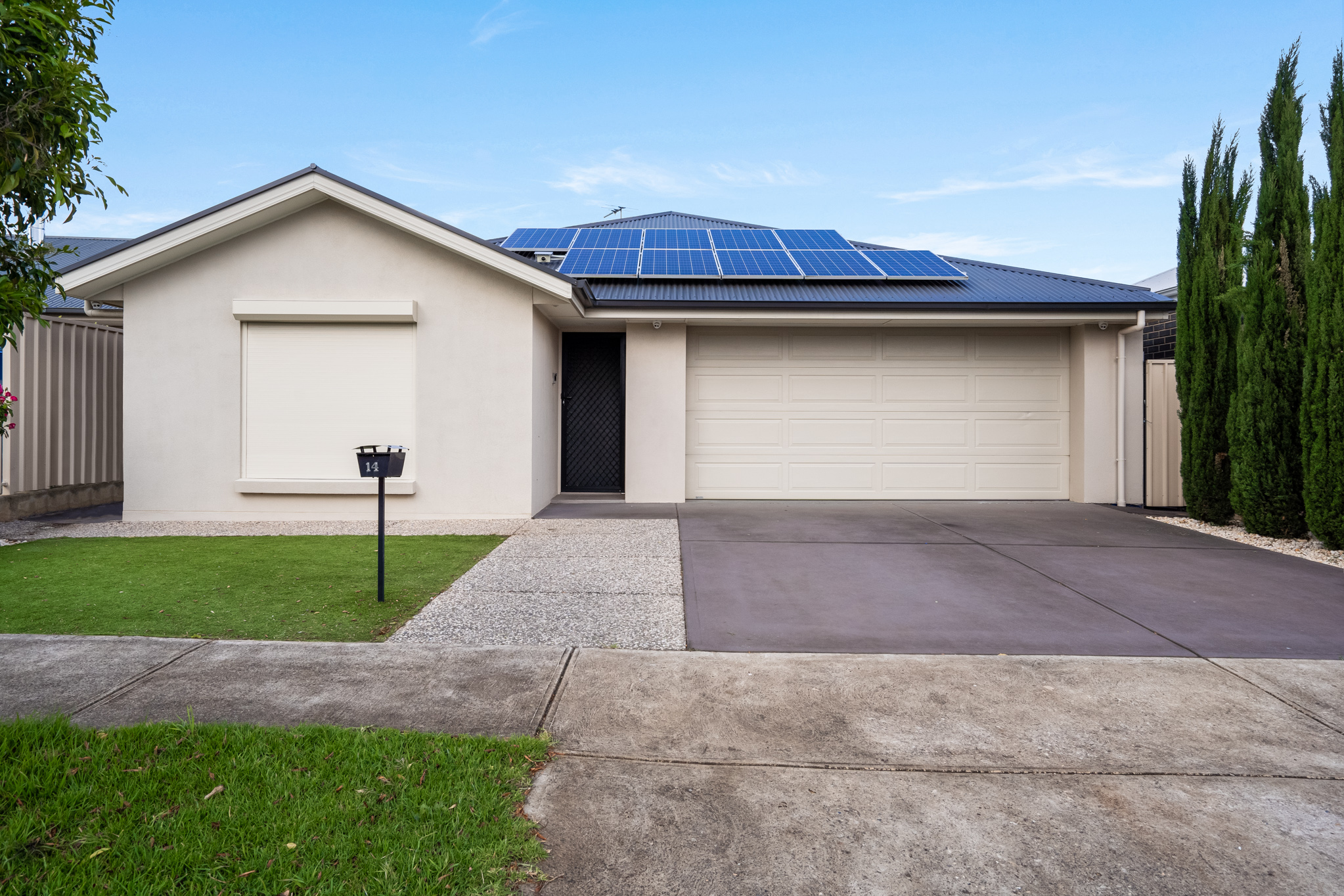 14 Winston Court, Northfield