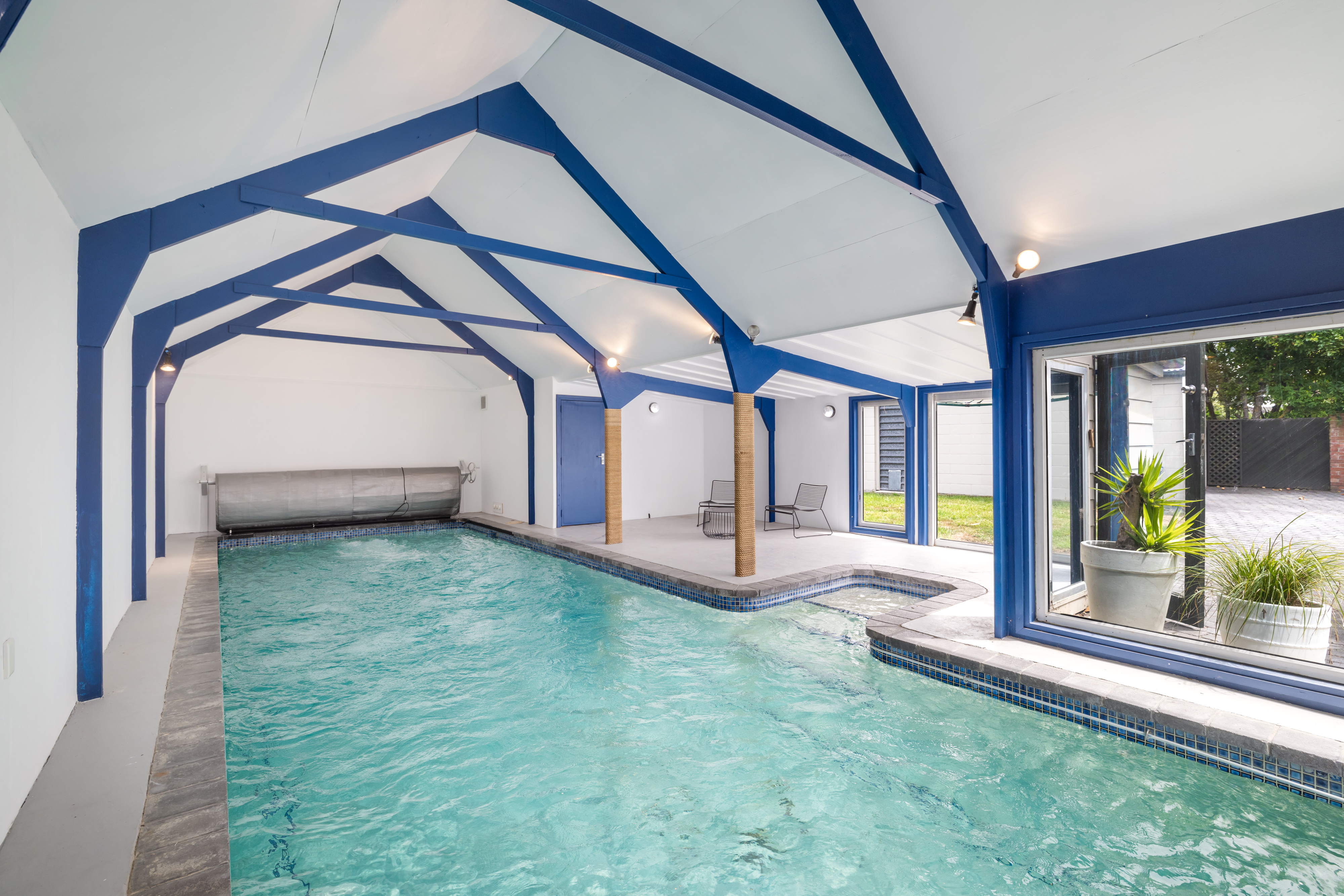 Garden Grandeur + Pool House property photo 3
