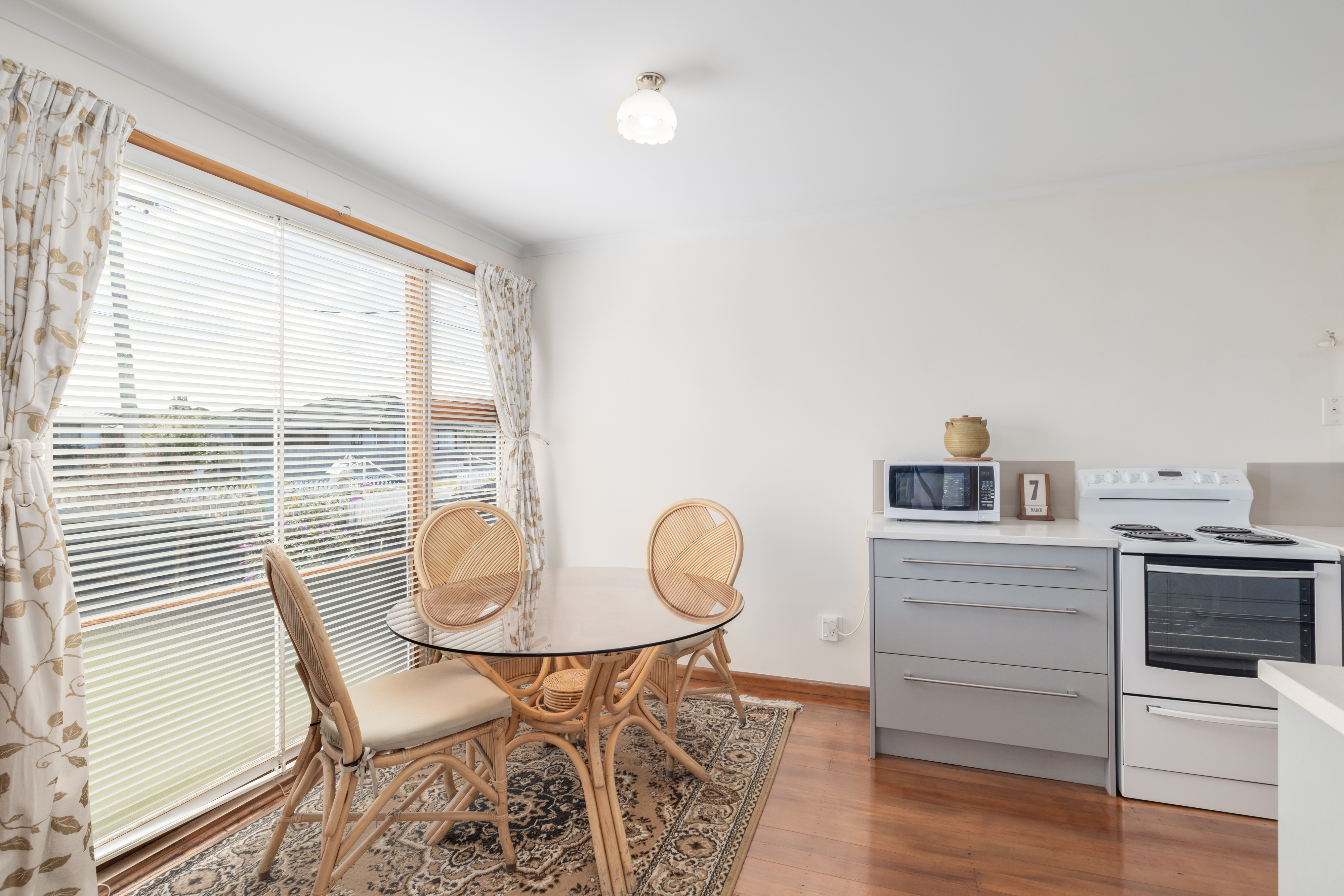 Value meets Vision - 3 Bed + Studio property photo 5