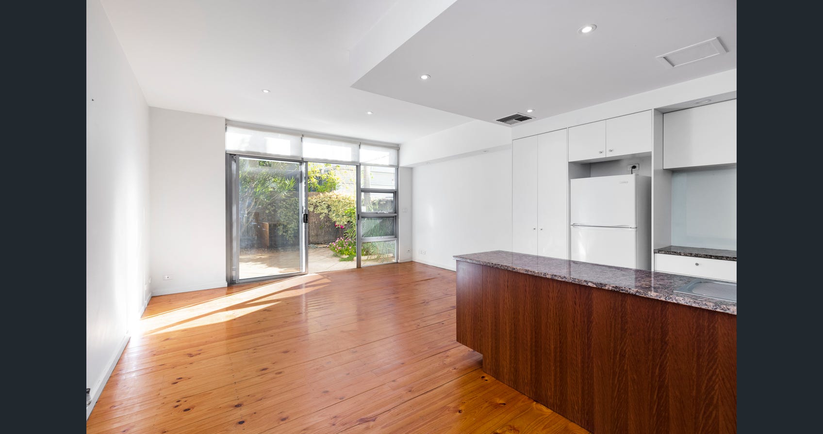 72 South Terrace, Adelaide