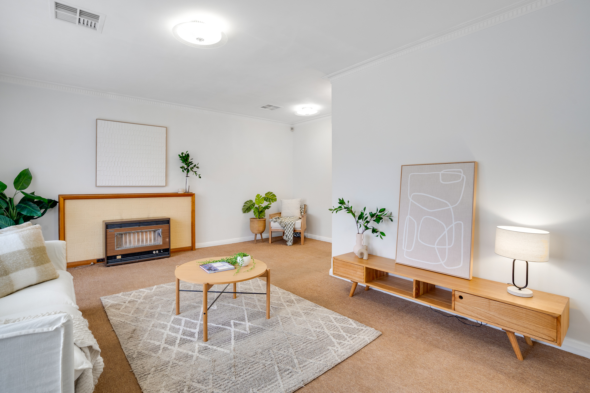52 Botanic Grove, Campbelltown