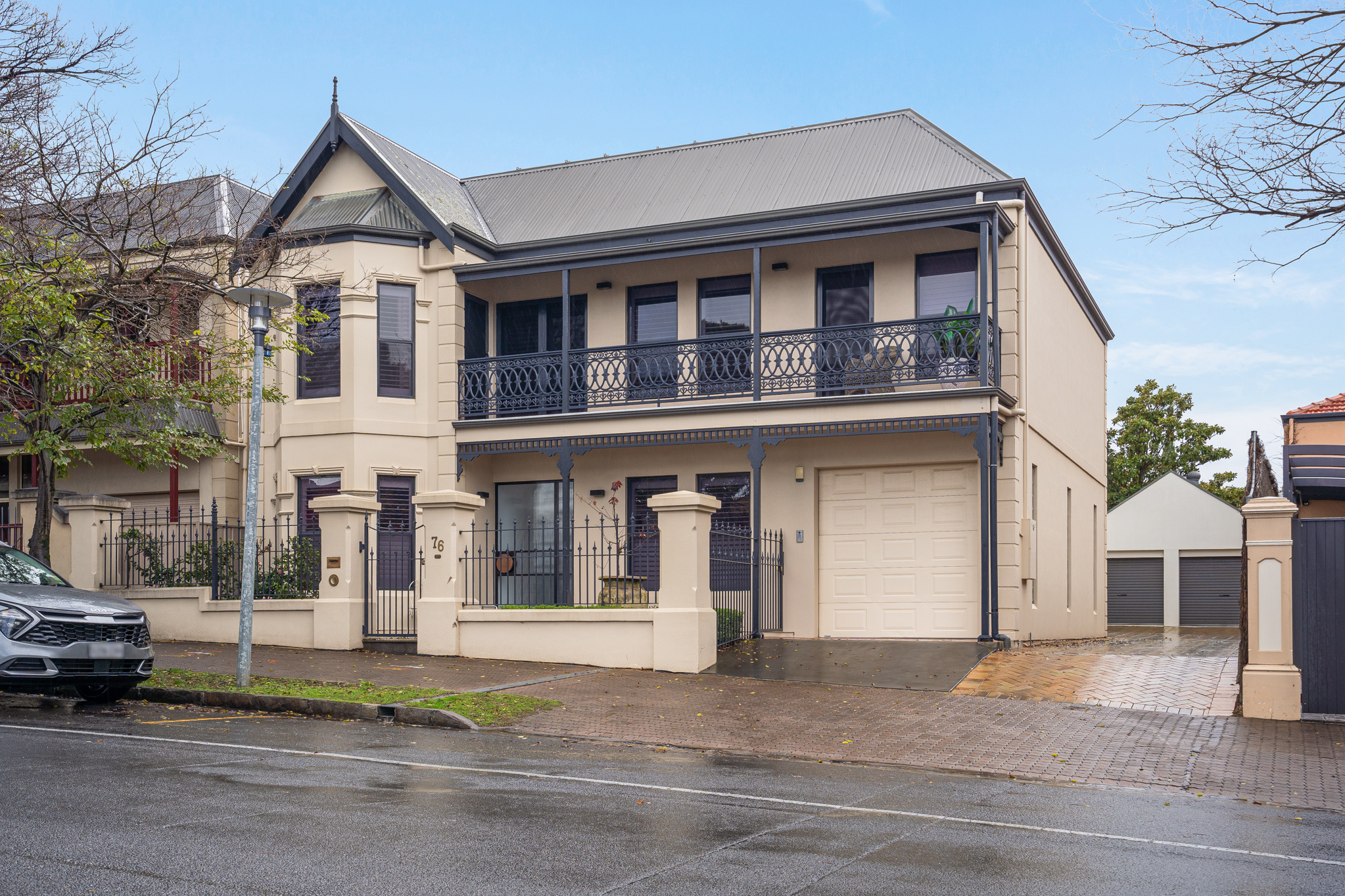 76 Strangways Terrace, North Adelaide