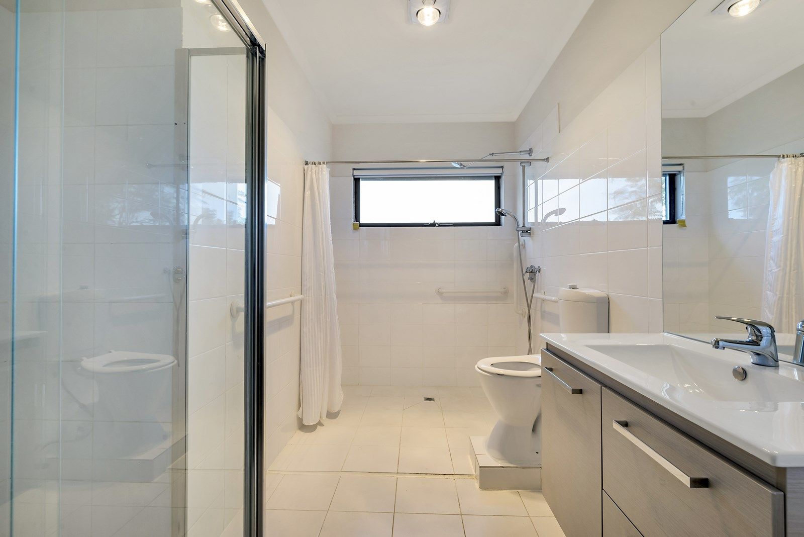 1 / 9 Baxter Avenue, Penfield