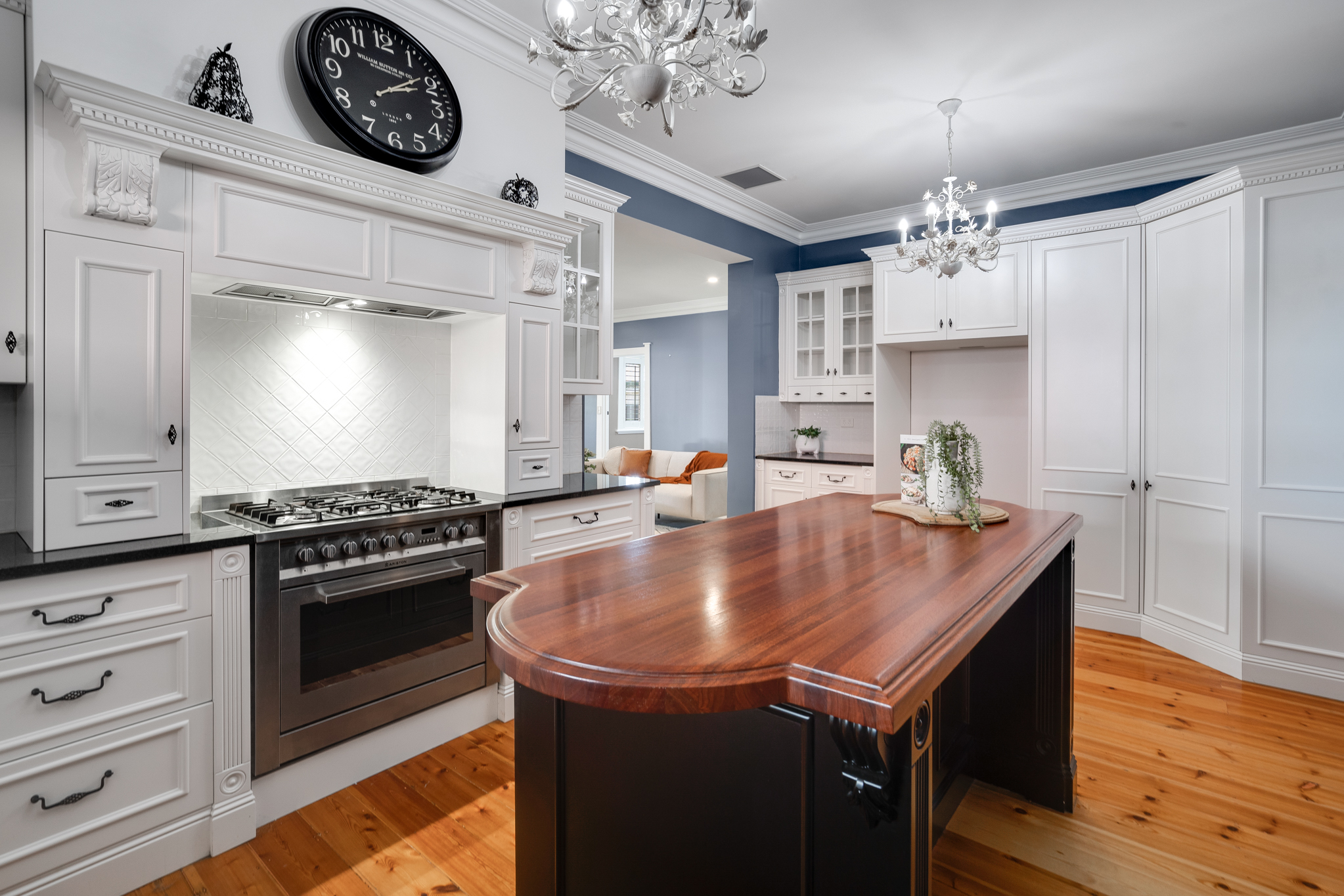 16 Struan Avenue, Prospect