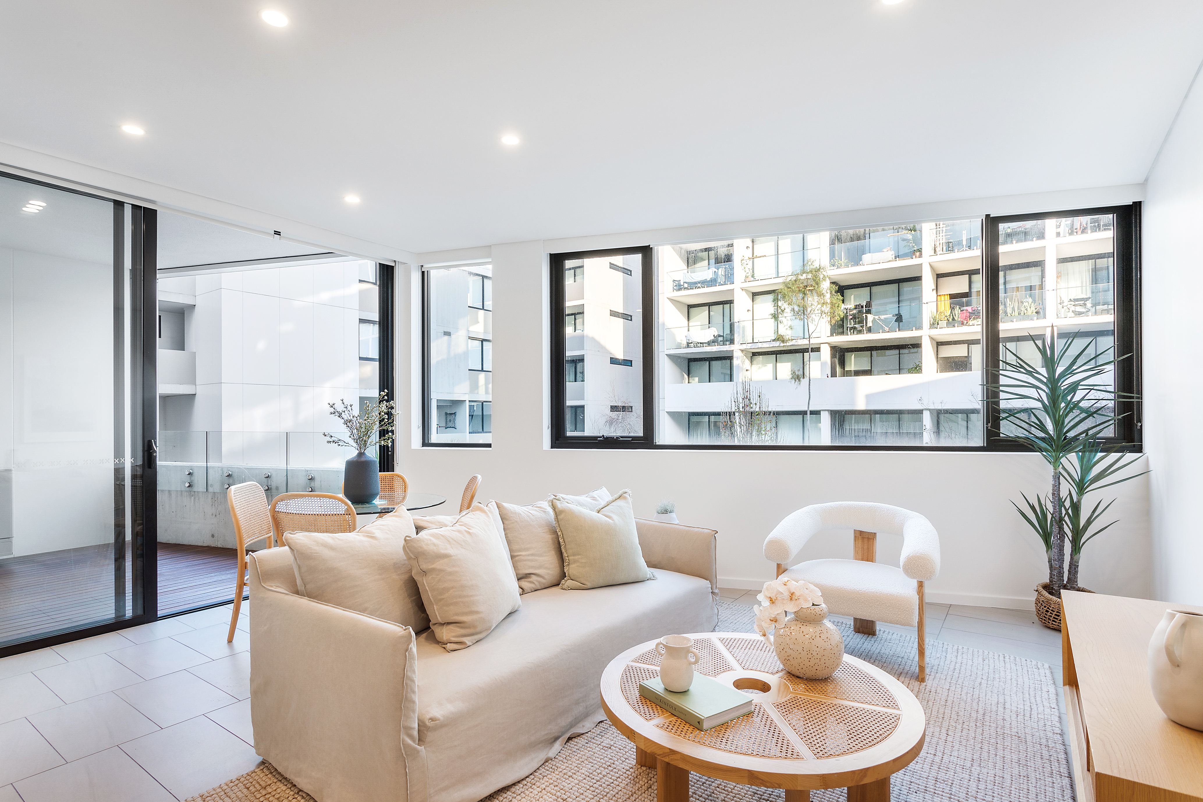 2 Barr Street, CAMPERDOWN NSW